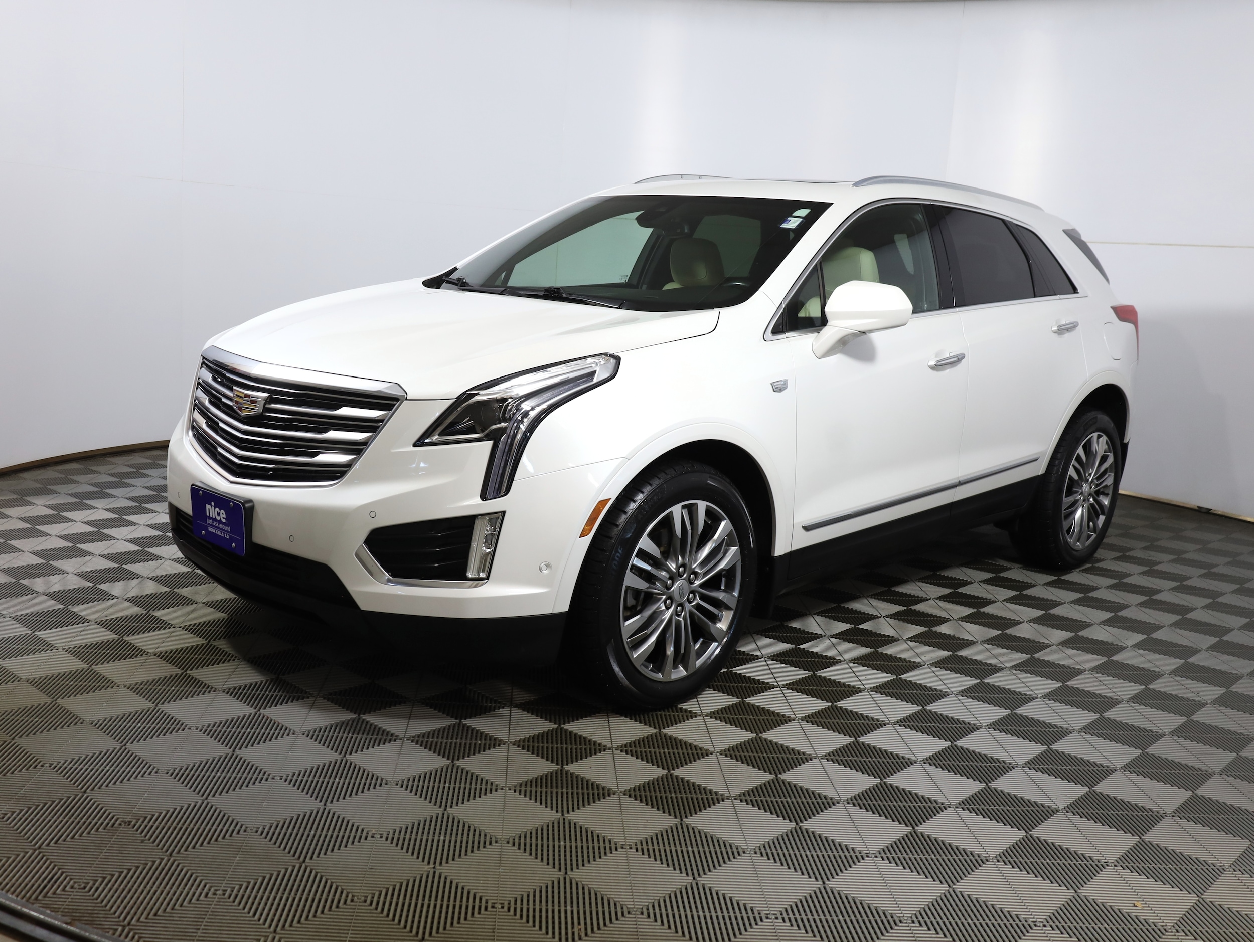 2019 Cadillac XT5 Premium Luxury