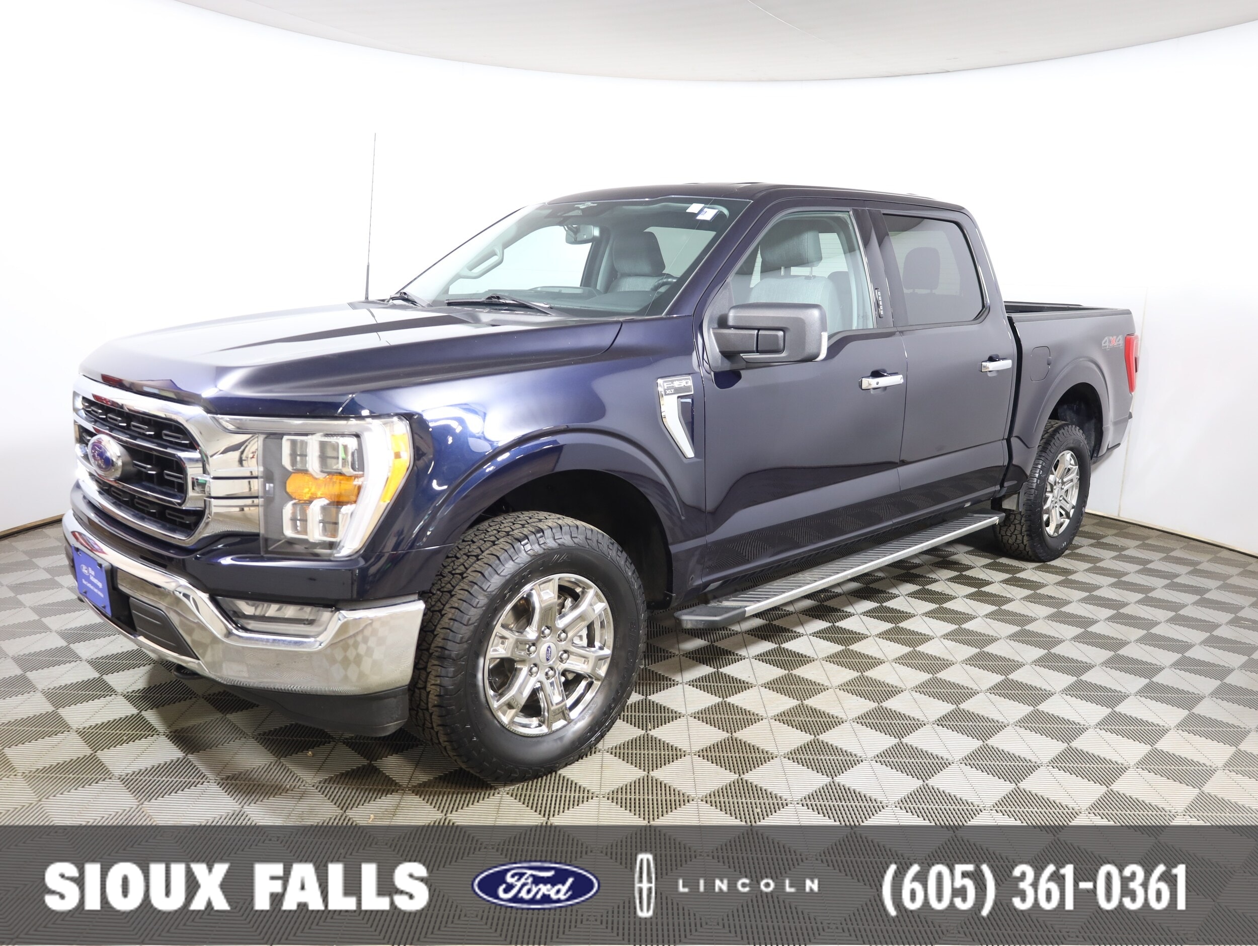 2023 Ford F-150 XLT 4x4 SuperCrew 5-1/2 Box's photo