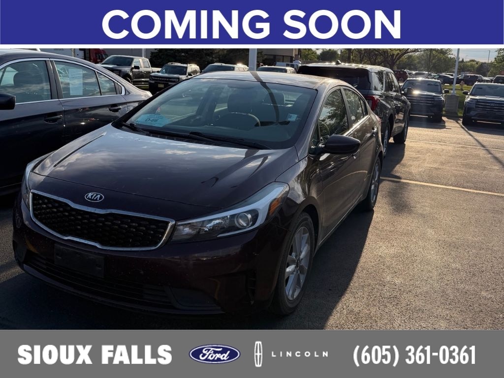 2017 Kia Forte LX AT's photo