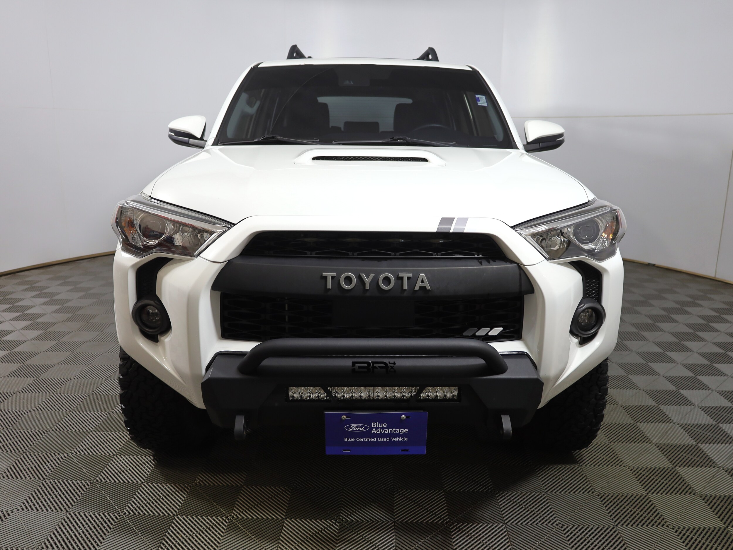 2021 Toyota 4Runner TRD Off-Road Premium photo 2