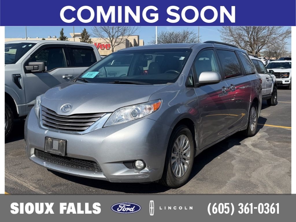 2015 Toyota Sienna XLE