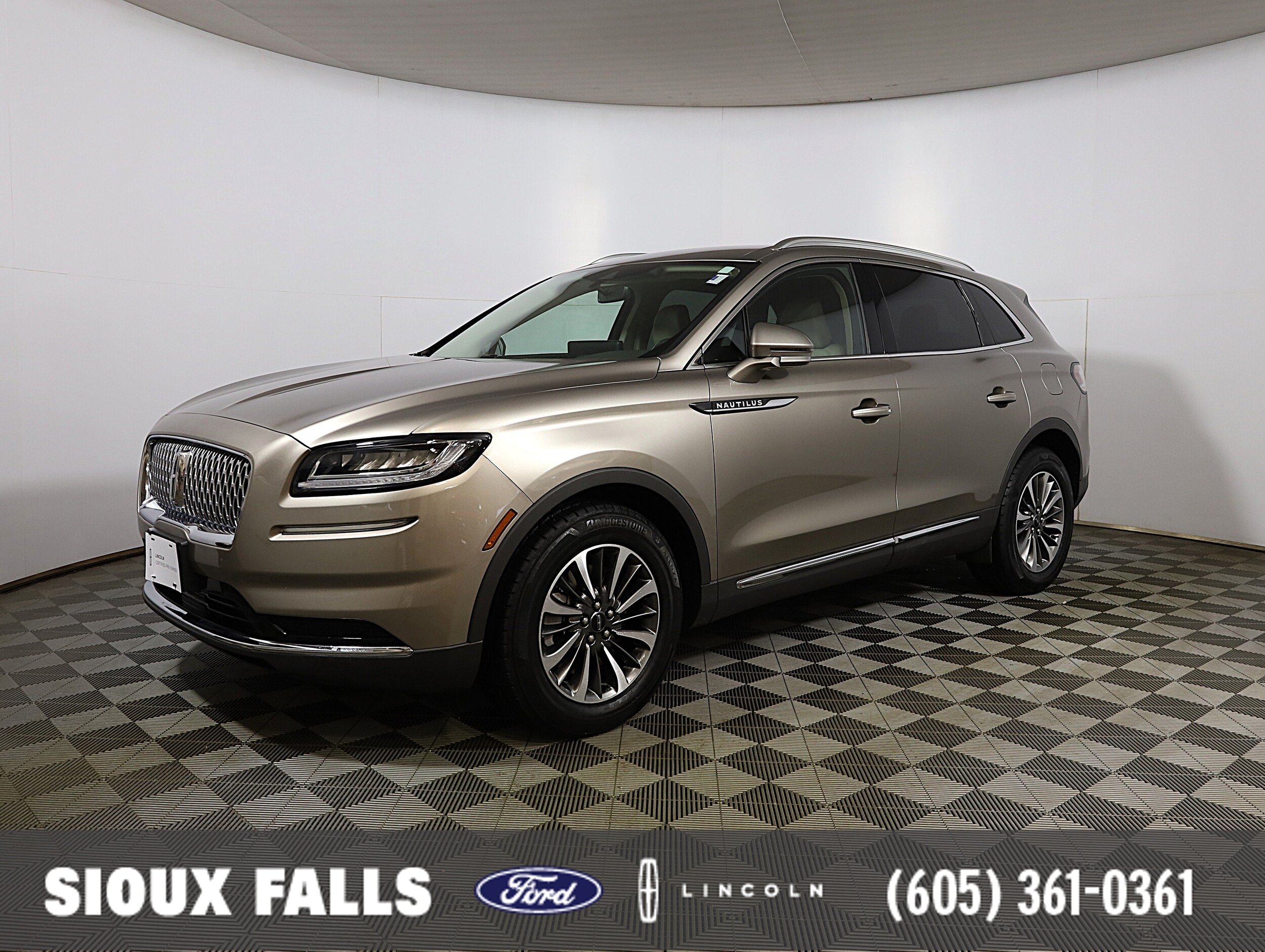 2021 Lincoln Nautilus Standard AWD