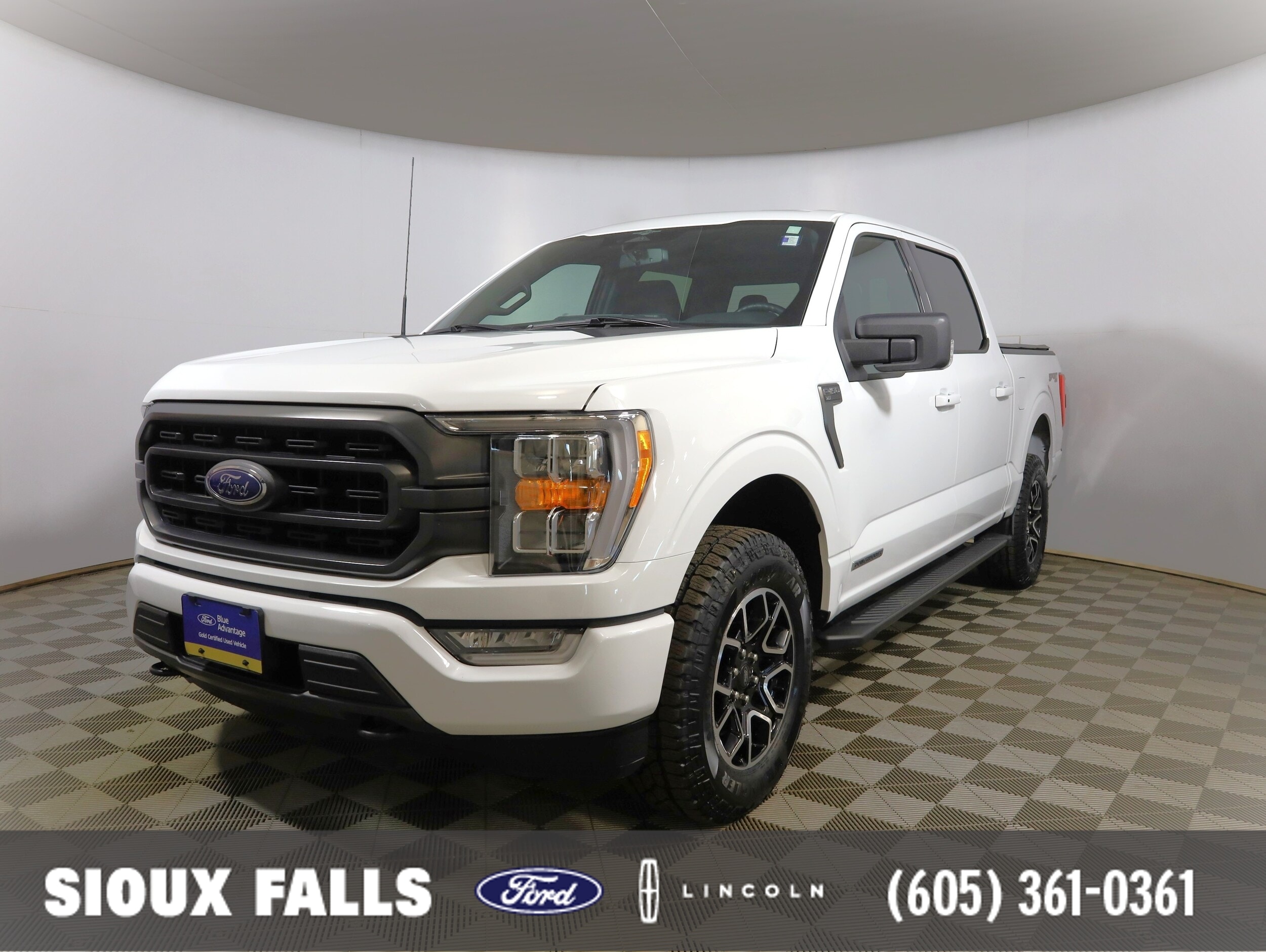 2023 Ford F-150 XLT SuperCrew 4WD