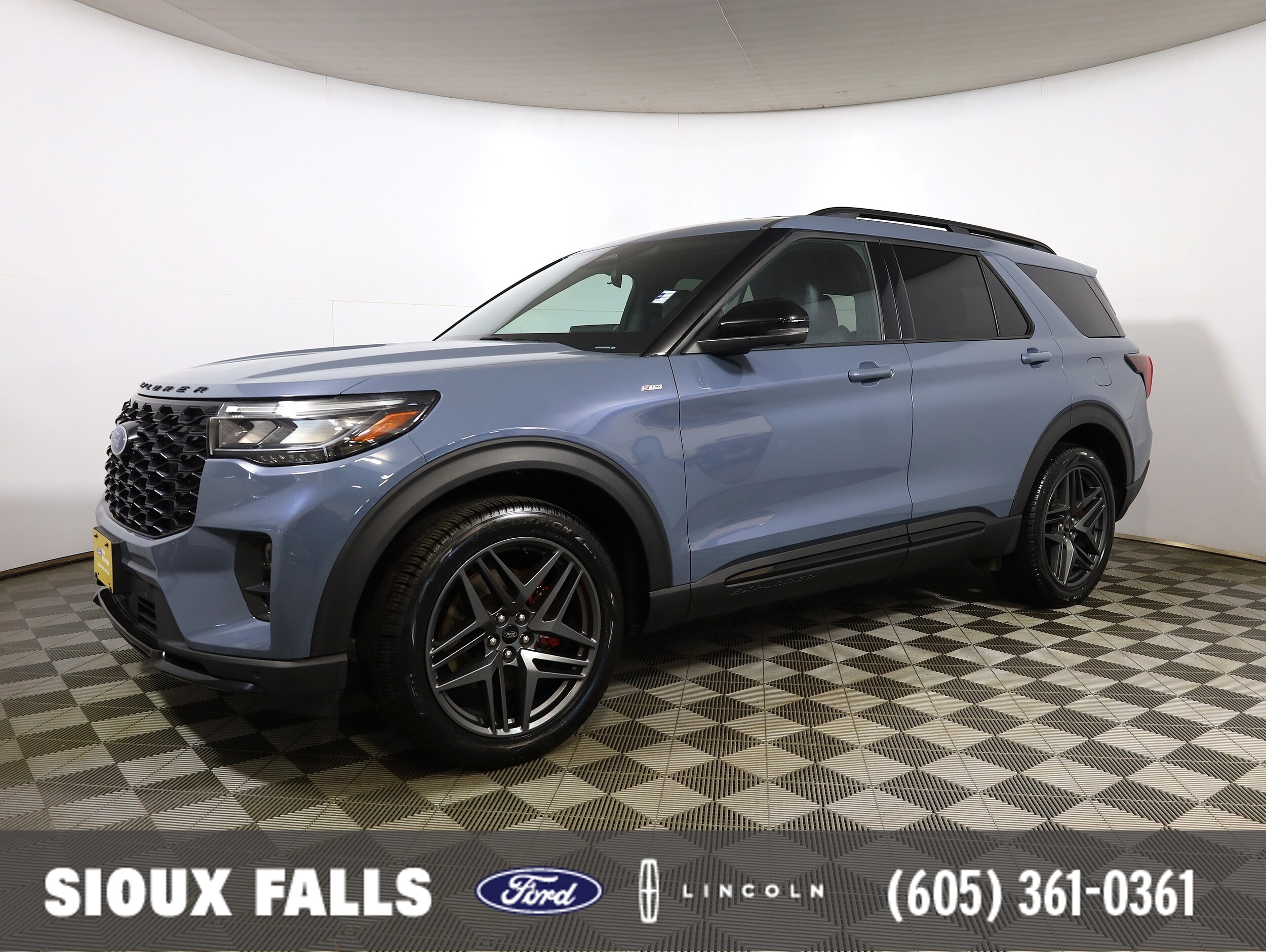 2025 Ford Explorer