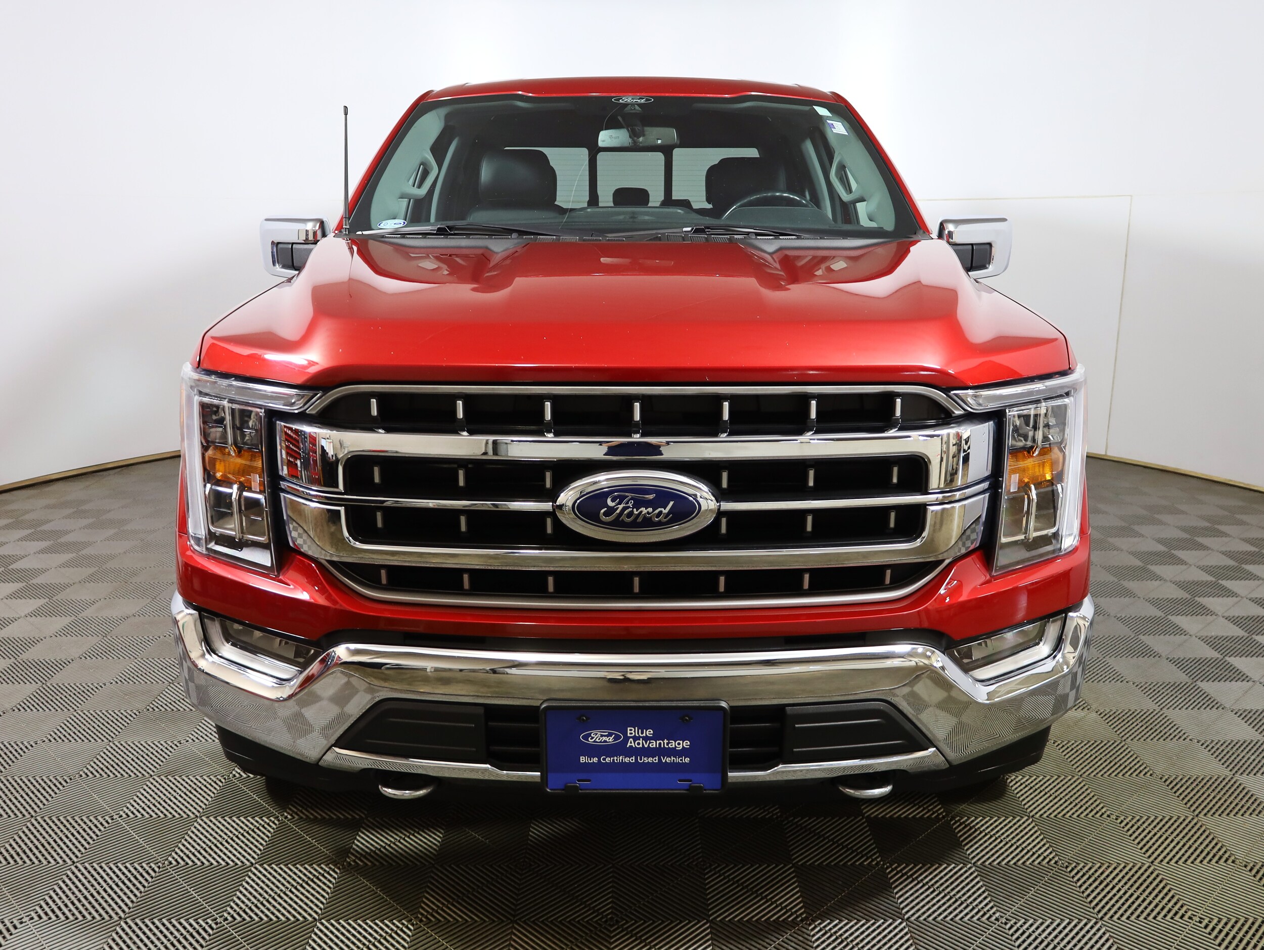2021 Ford F-150 Lariat photo 2