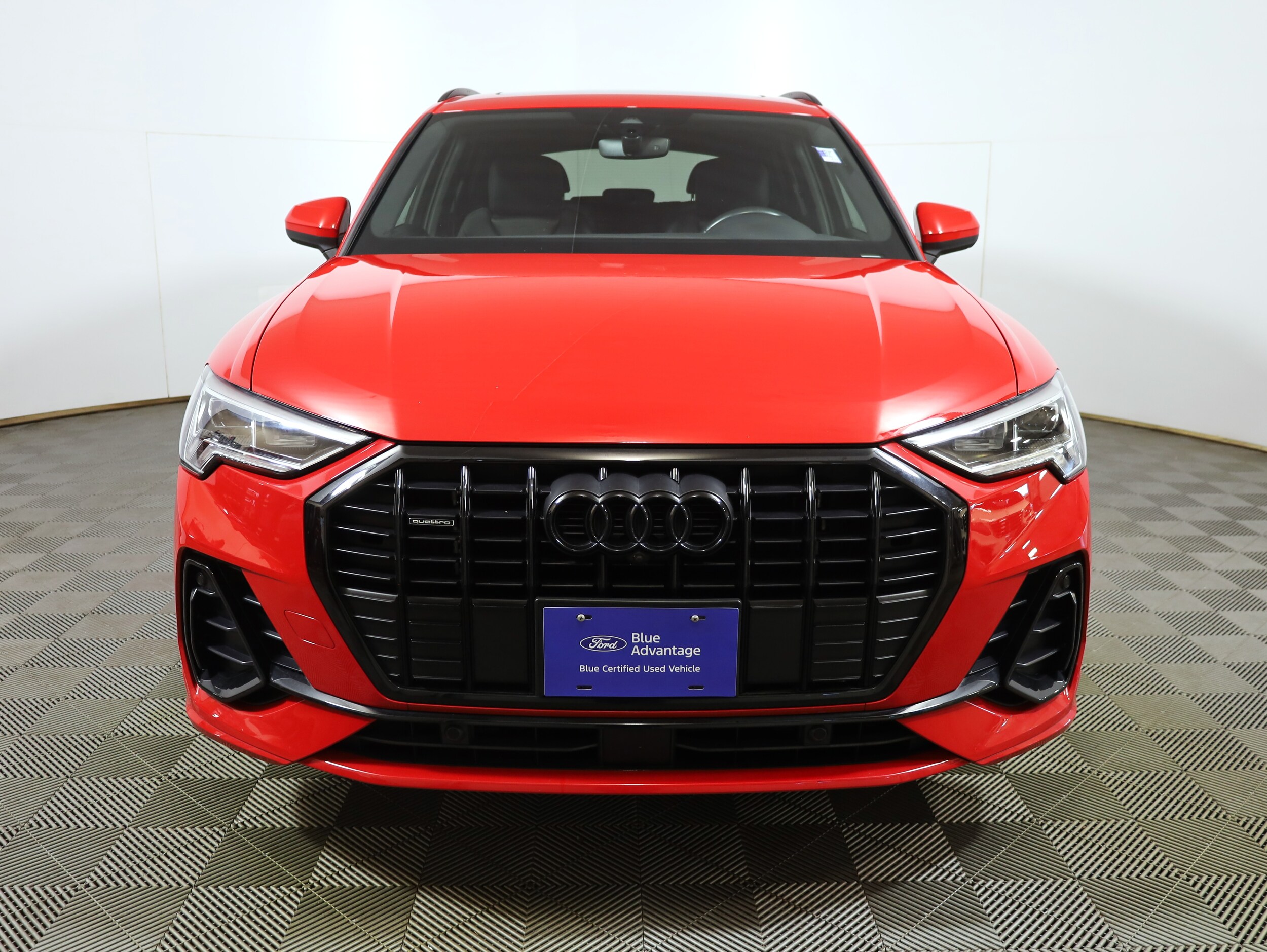 2022 Audi Q3 Premium Plus S line photo 2