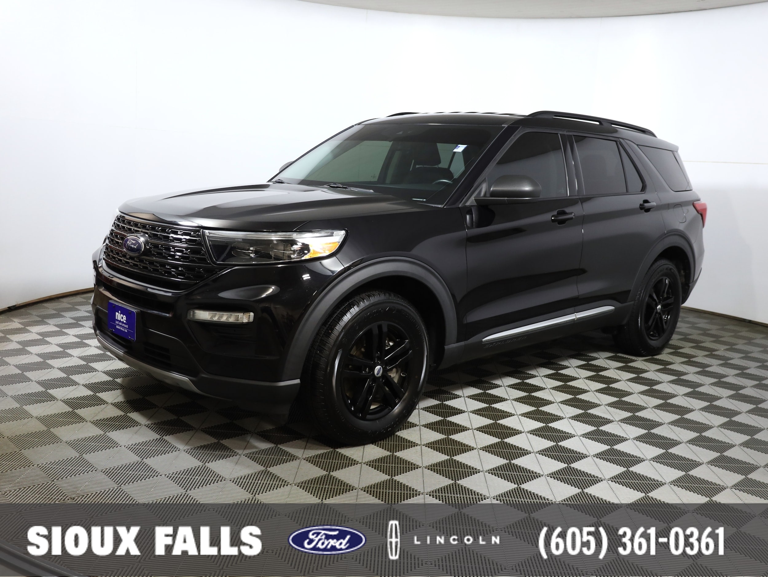 2021 Ford Explorer XLT's photo