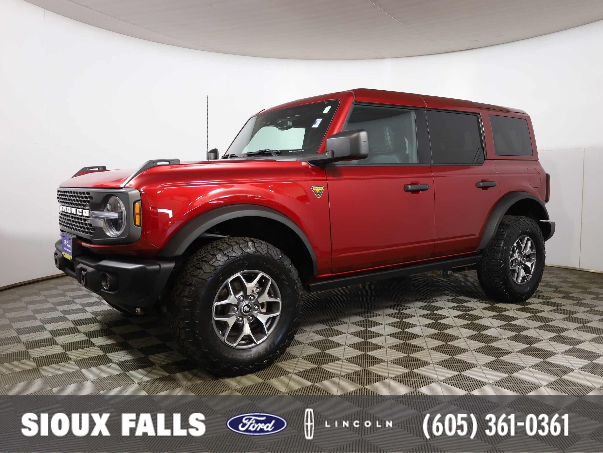 2025 Ford Bronco Badlands 4x4's photo