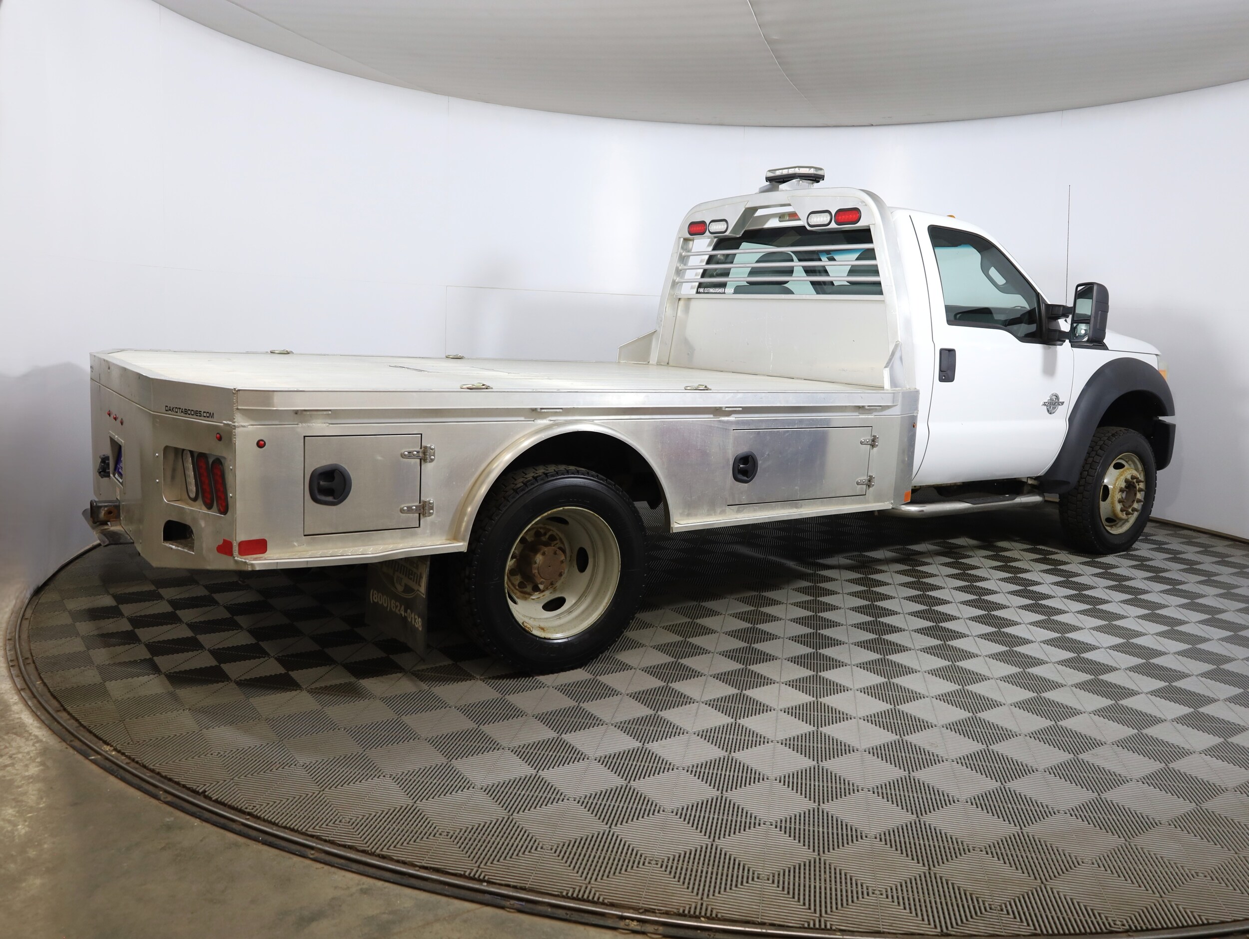 2013 Ford F-550 XL photo 3