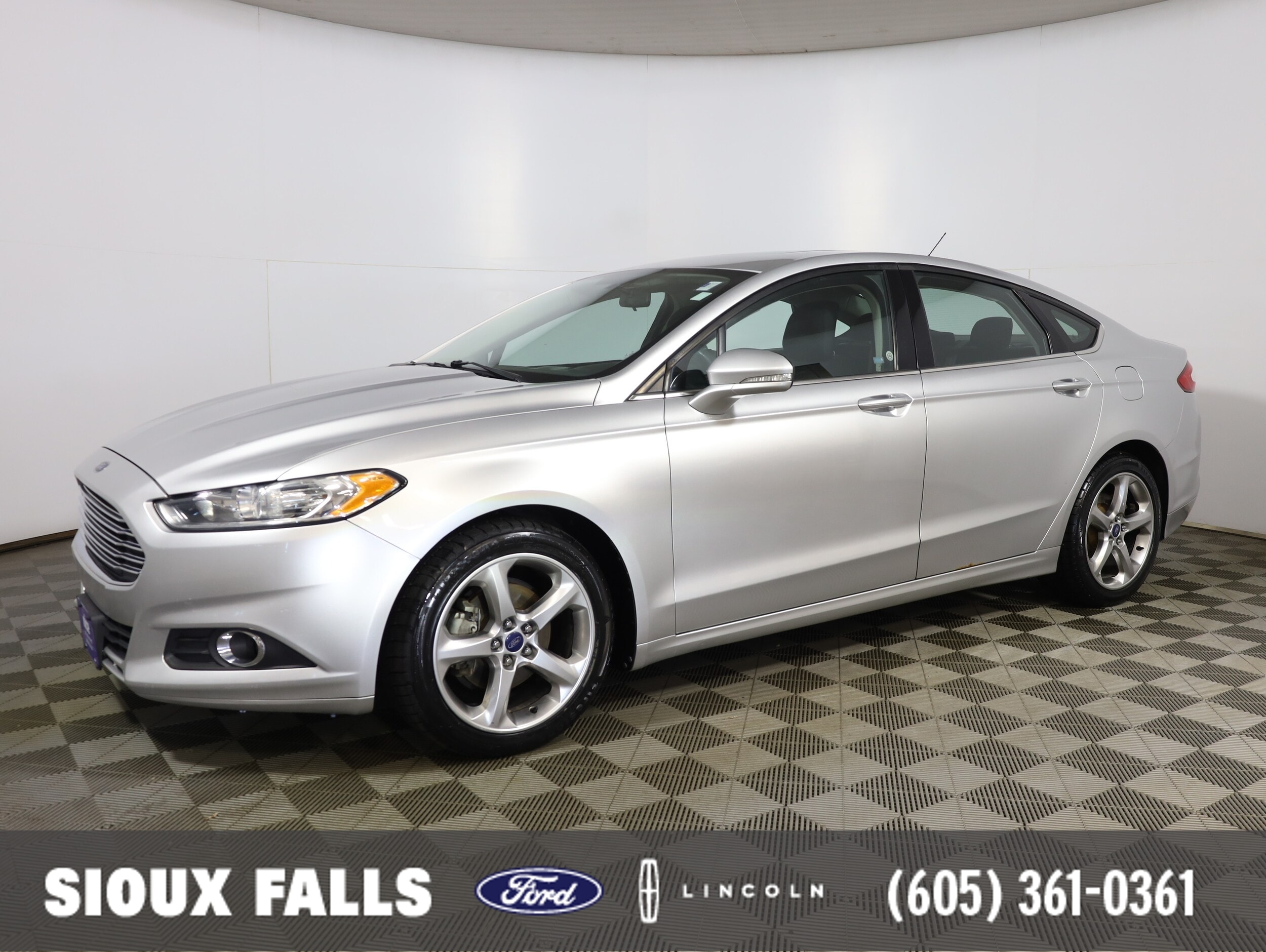 2014 Ford Fusion SE I4 FWD's photo