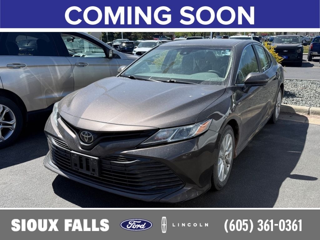 2019 Toyota Camry 2.5 Auto LE's photo