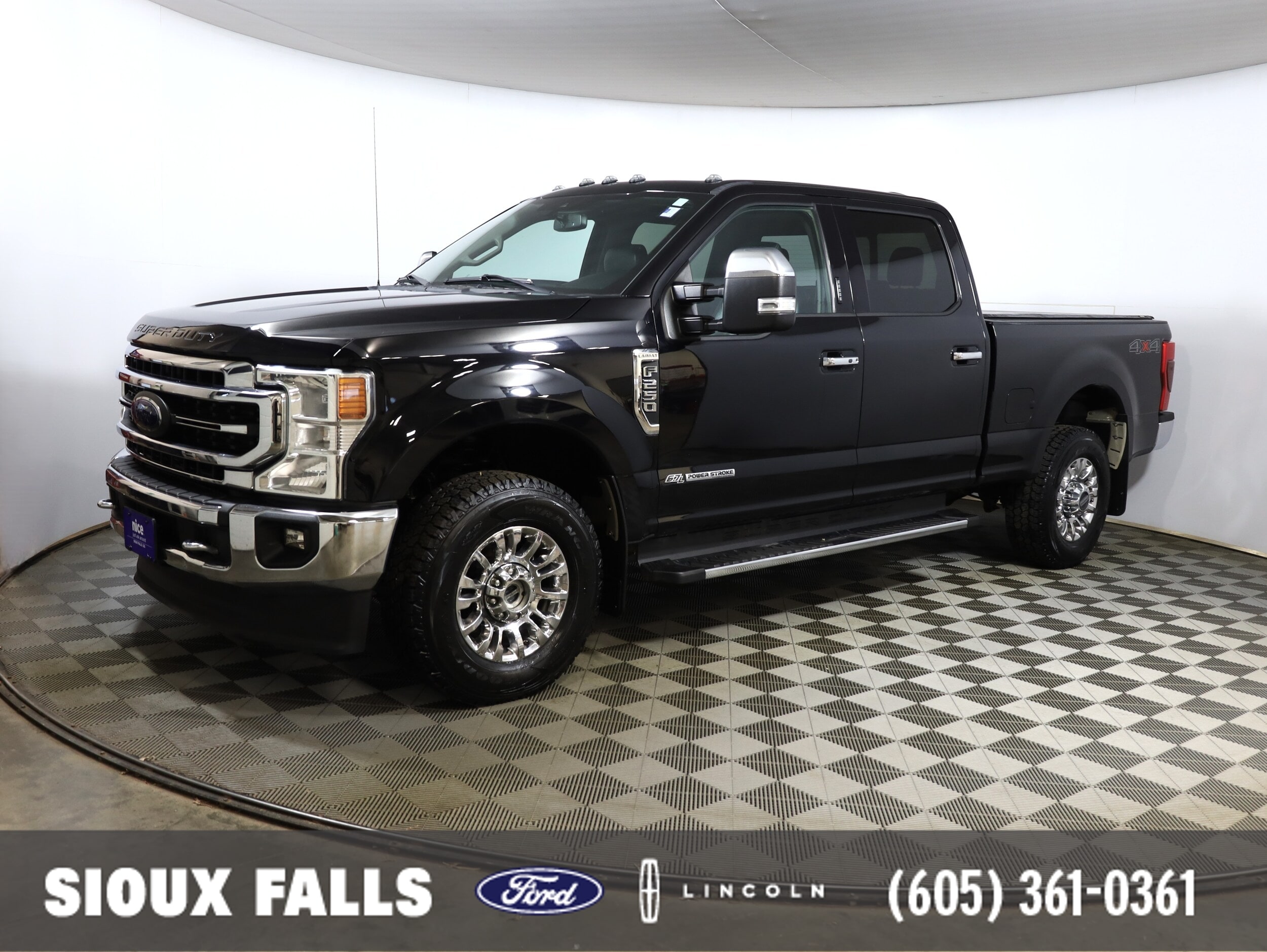 2020 Ford F-250 Super Duty Lariat's photo