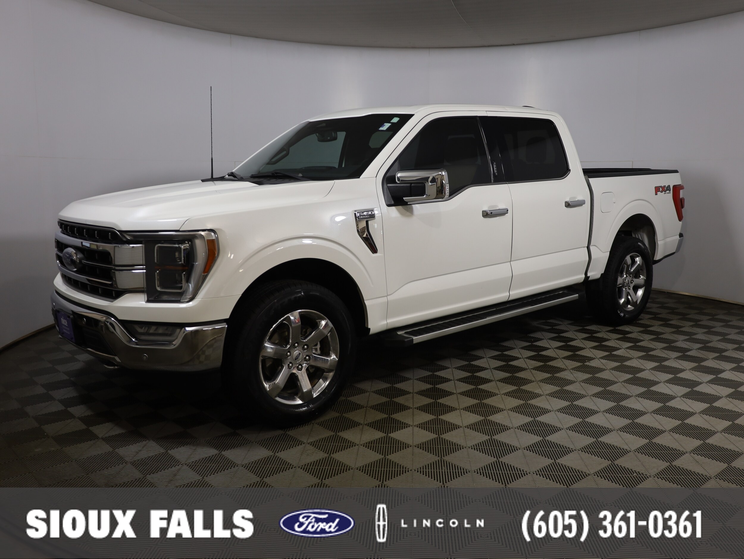 Oxford White 2023 Ford F-150 Lariat SuperCrew 4WD Pickup Truck Four-Wheel Drive 10-Speed Automatic