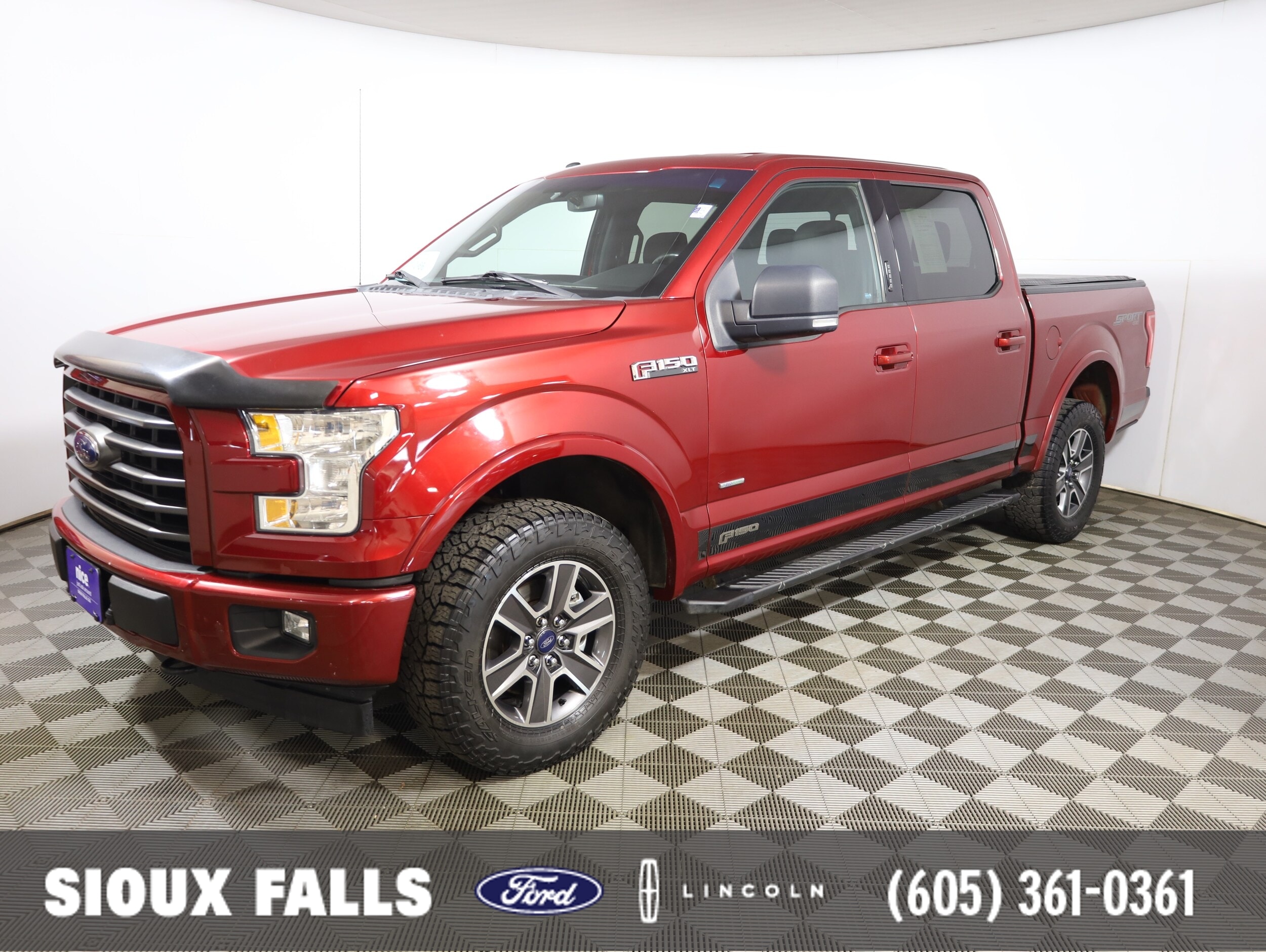 2017 Ford F-150 XLT 4x4 SuperCrew 5-1/2 Box's photo