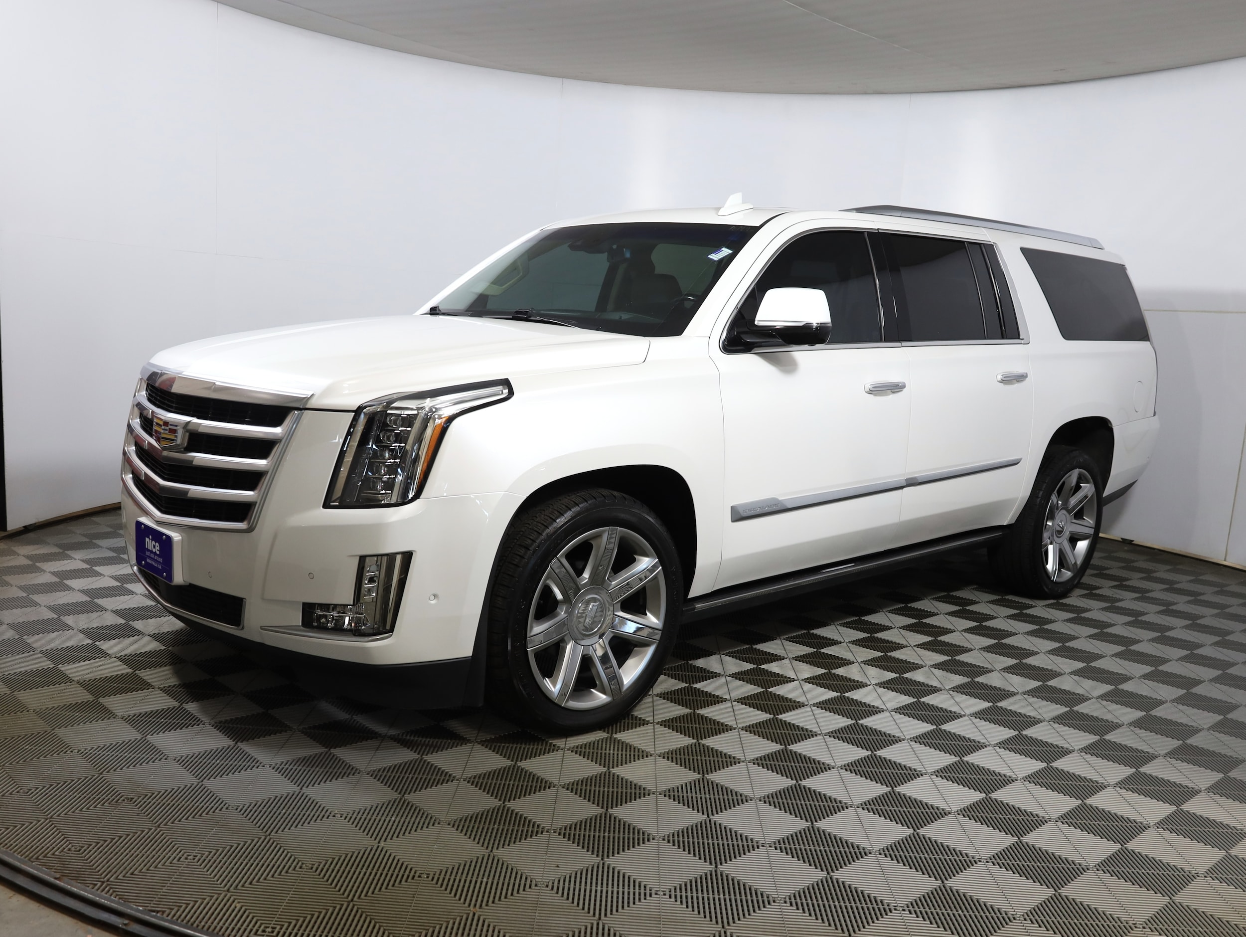 2019 Cadillac Escalade ESV Premium Luxury