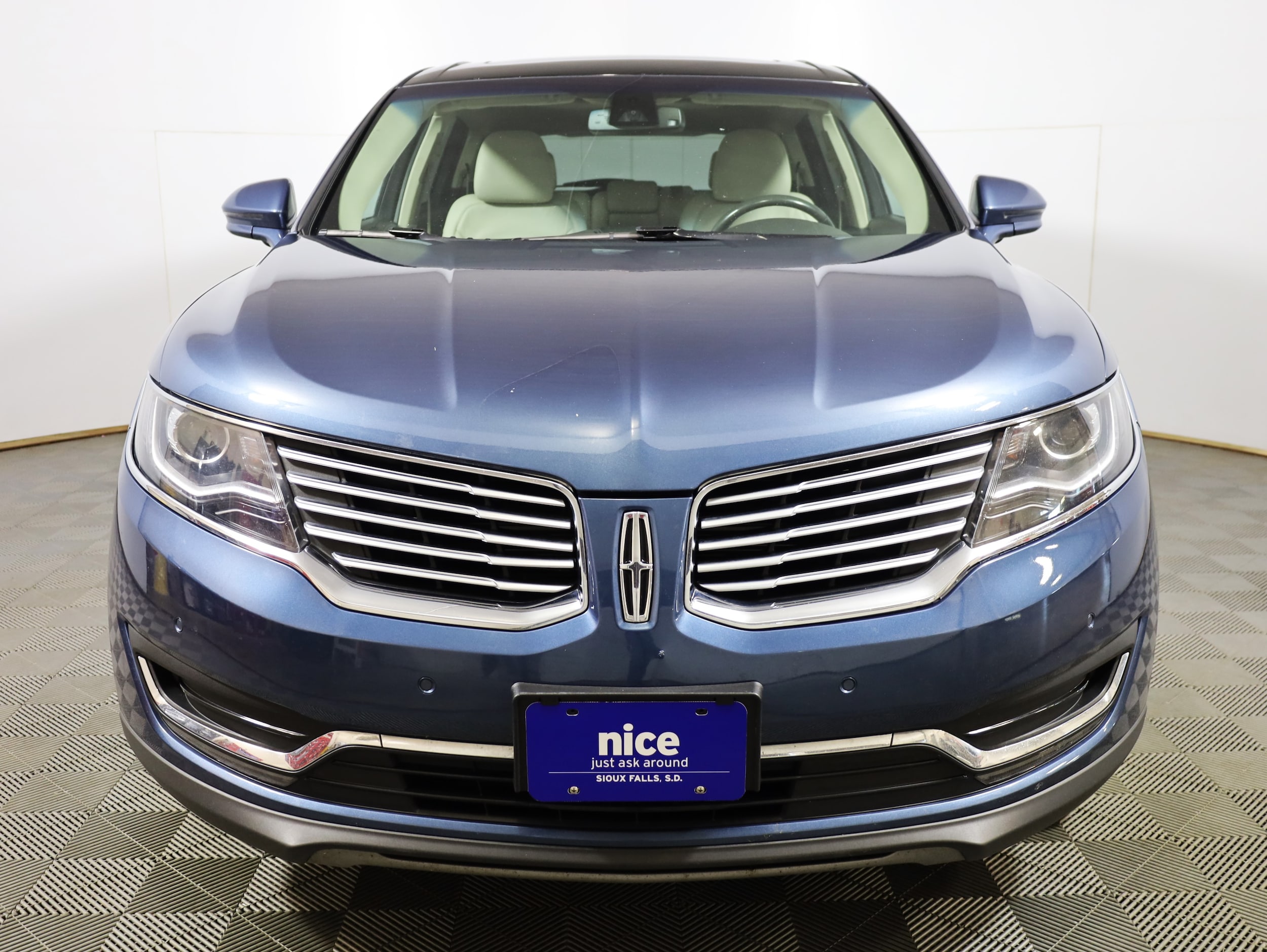 Used 2018 Lincoln MKX Reserve with VIN 2LMPJ8LR9JBL41787 for sale in Sioux Falls, SD