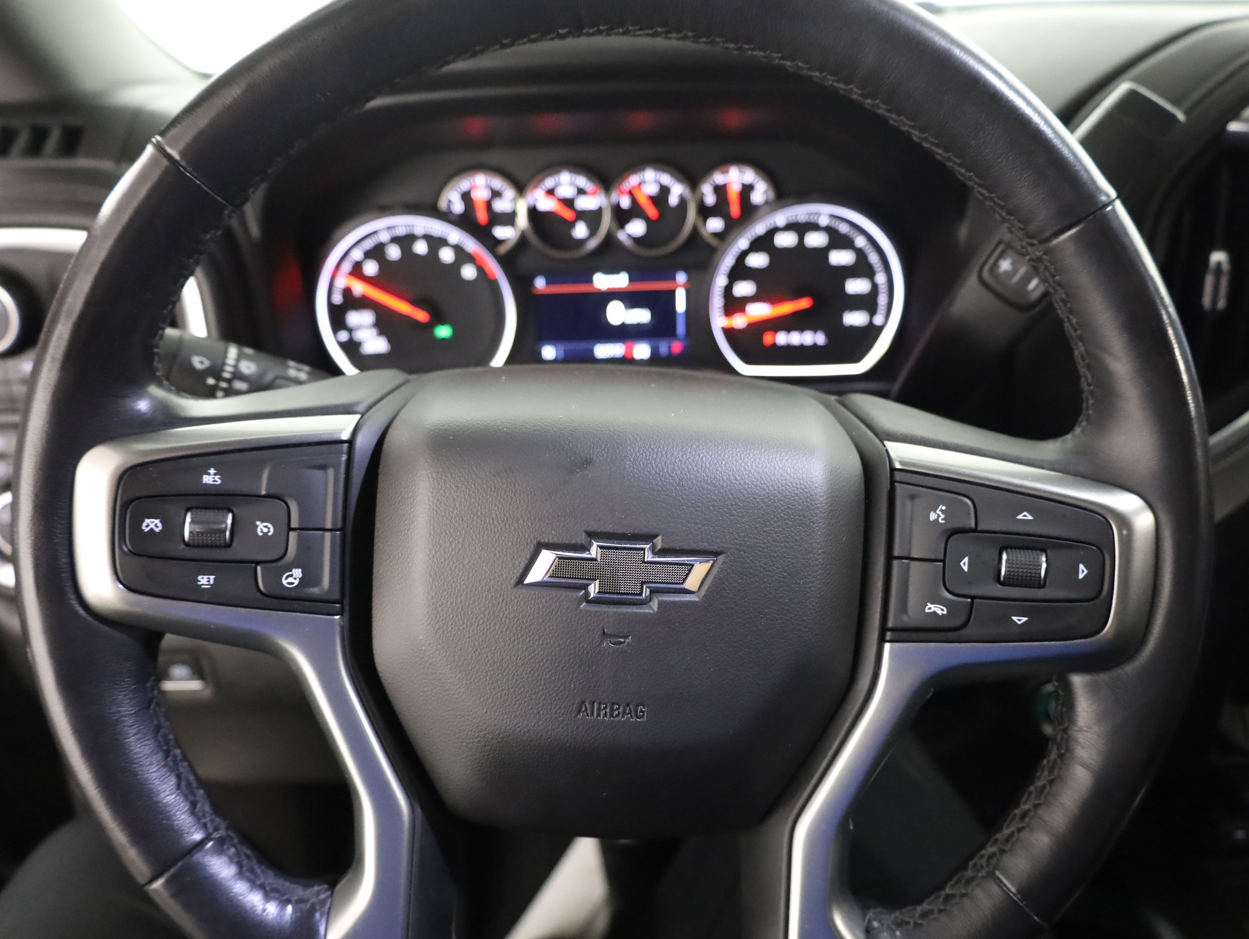 2021 Chevrolet Silverado 1500 RST - Photo 12