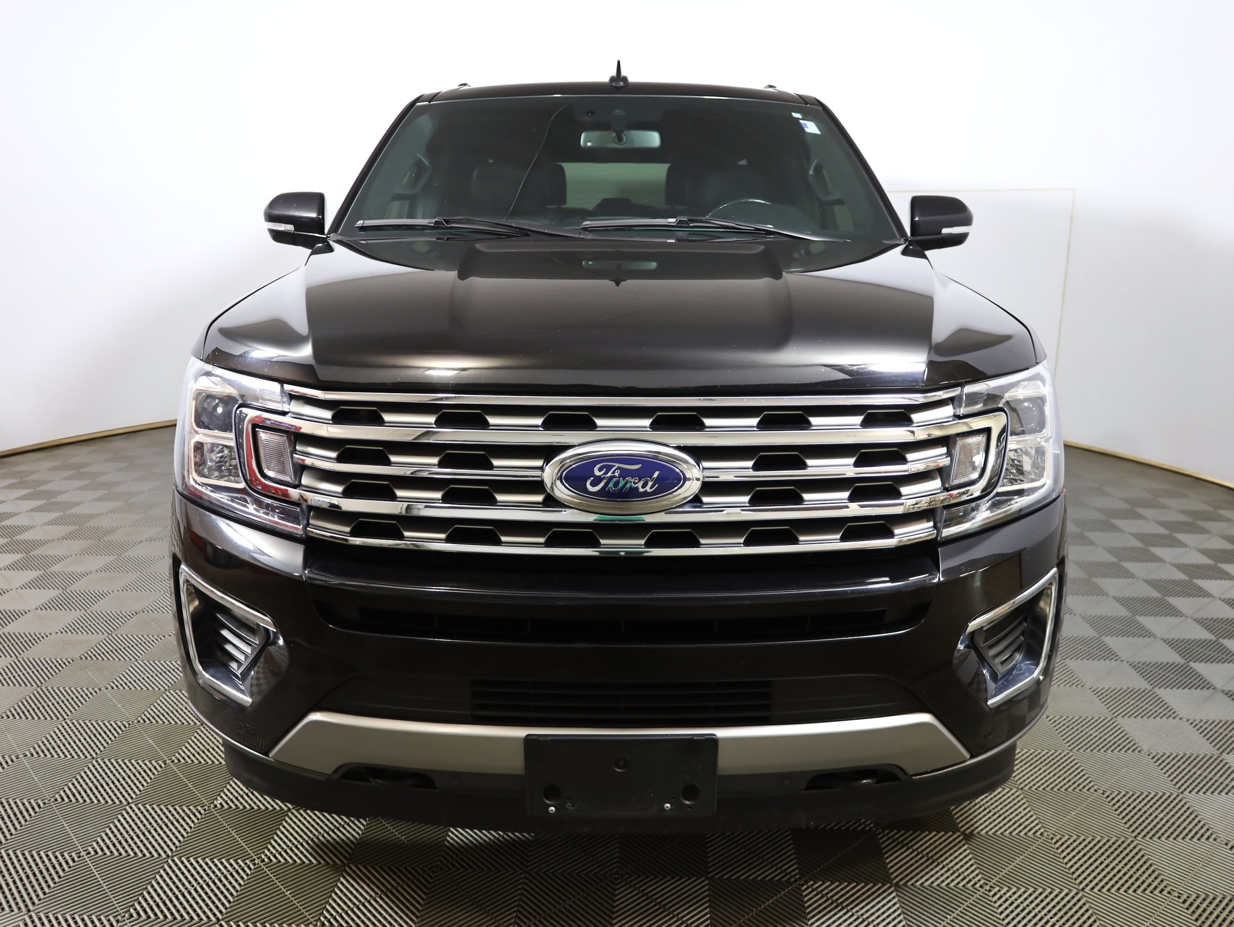 Used 2021 Ford Expedition Limited with VIN 1FMJK2AT2MEA26252 for sale in Sioux Falls, SD