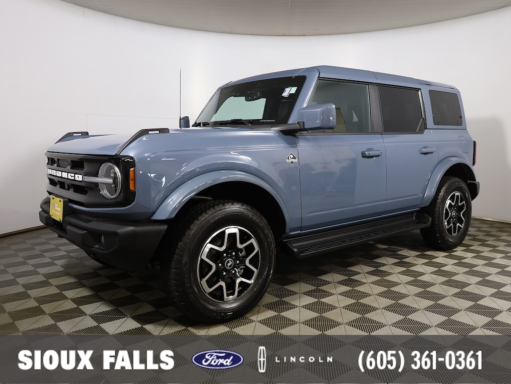 Certified 2025 Ford Bronco Outer Banks SUV