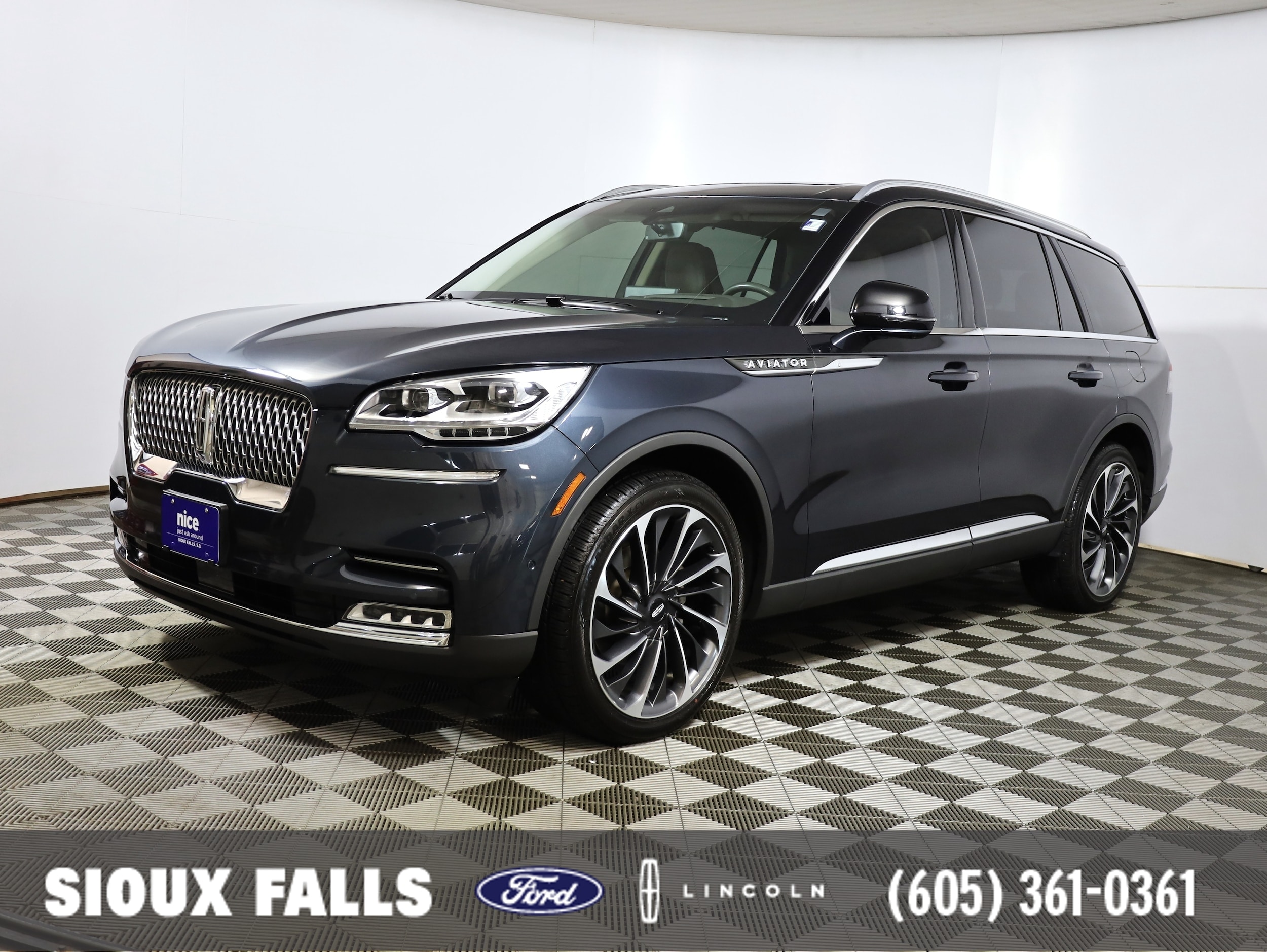 2023 Lincoln Aviator Reserve's photo