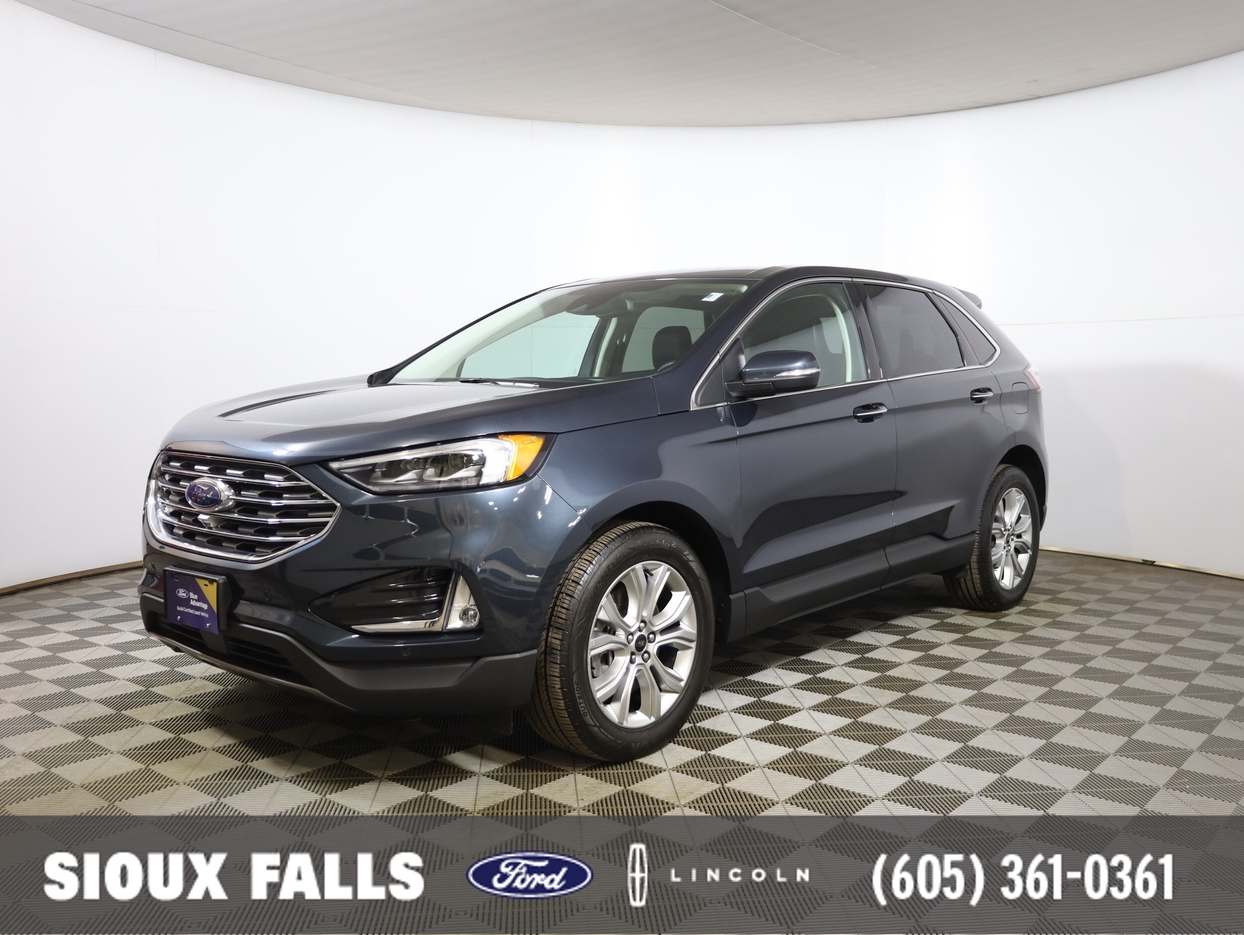 2023 Ford Edge Titanium