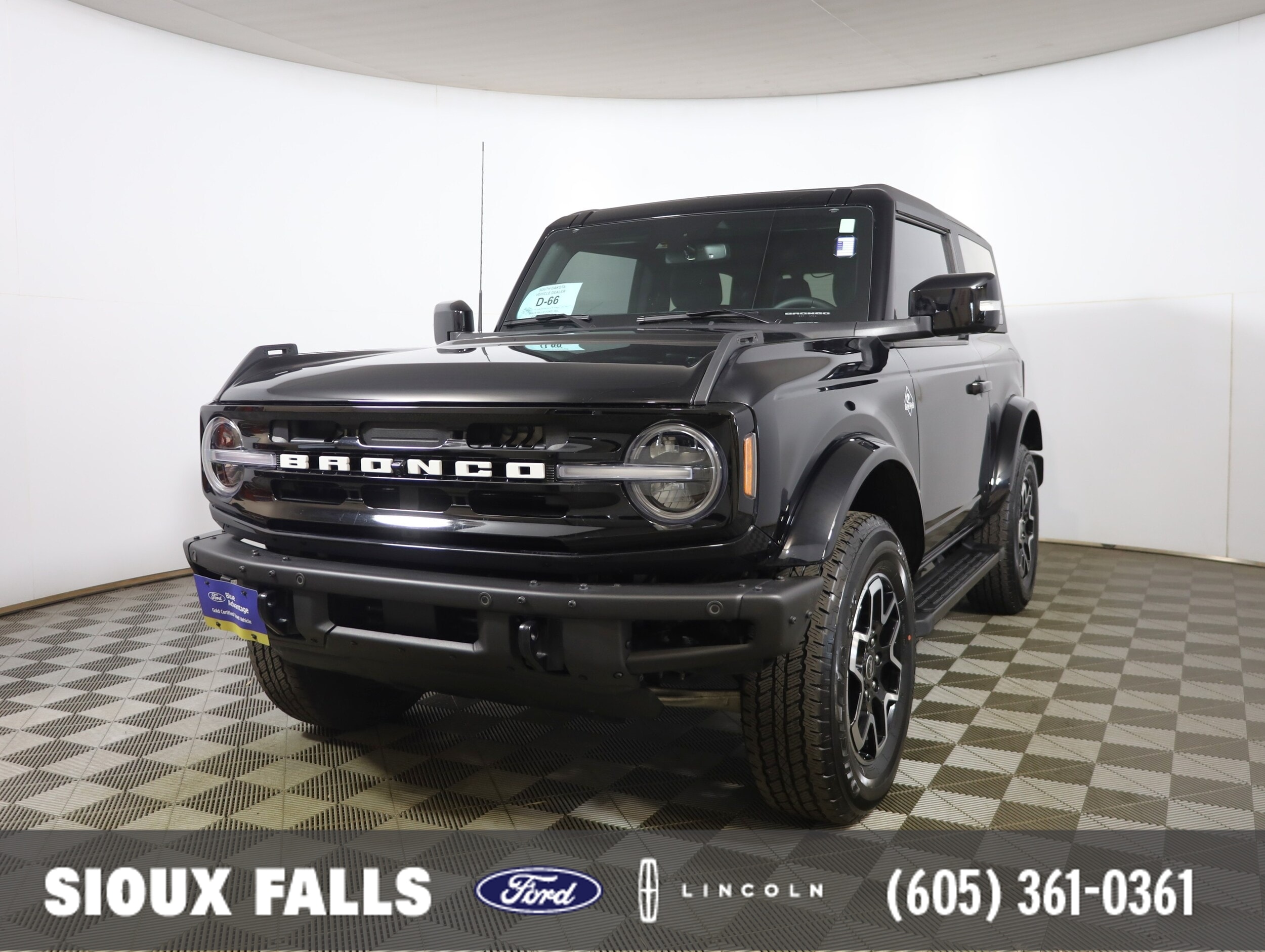 2023 Ford Bronco 2-Door Outer Banks