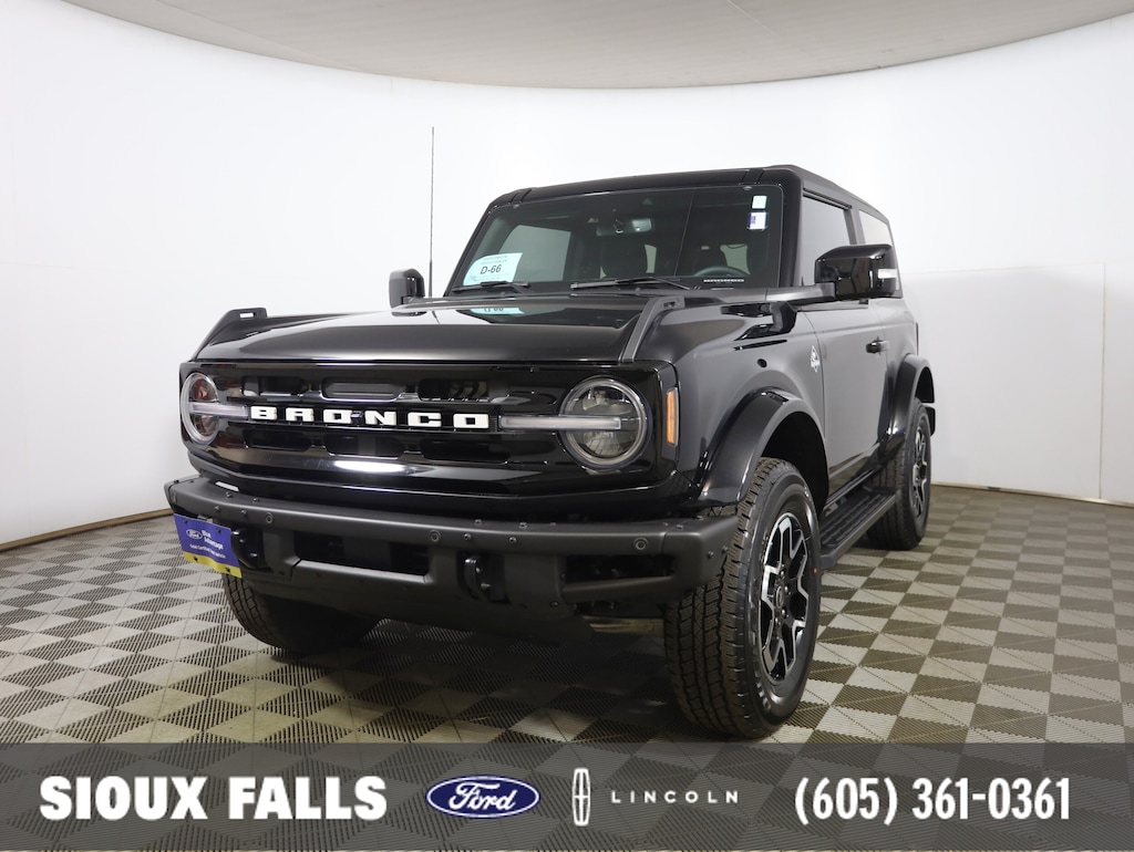 Used 2023 Ford Bronco Base SUV