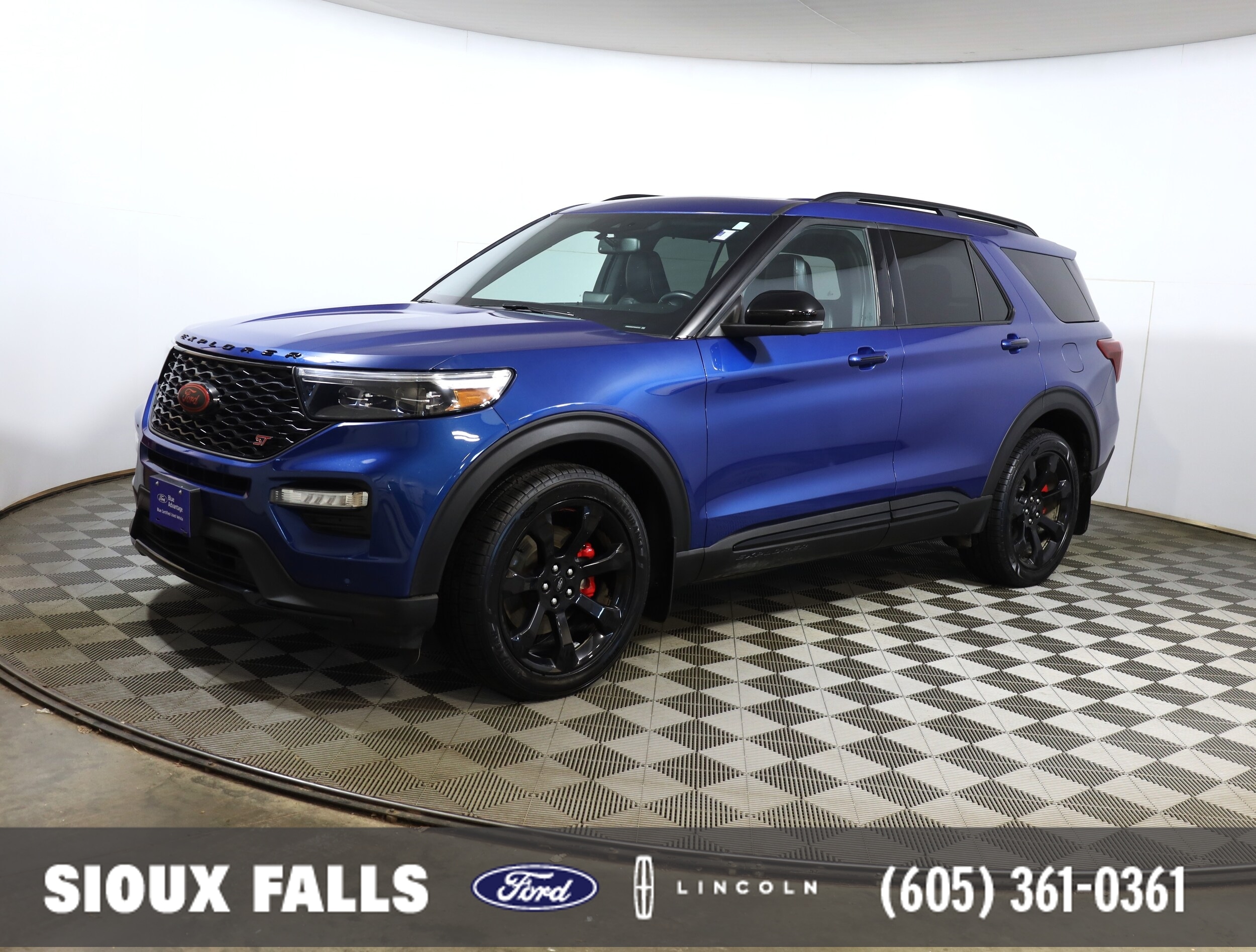 2023 Ford Explorer ST AWD