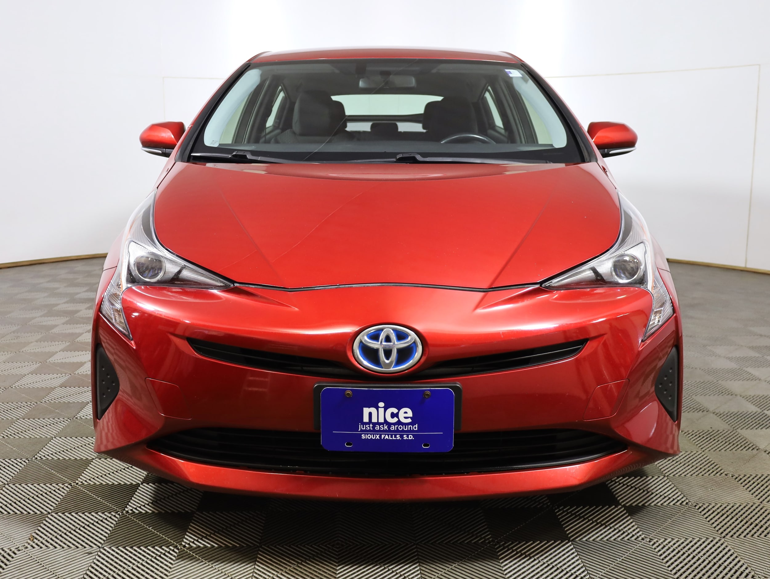 Used 2016 Toyota Prius Three with VIN JTDKARFU4G3517573 for sale in Sioux Falls, SD