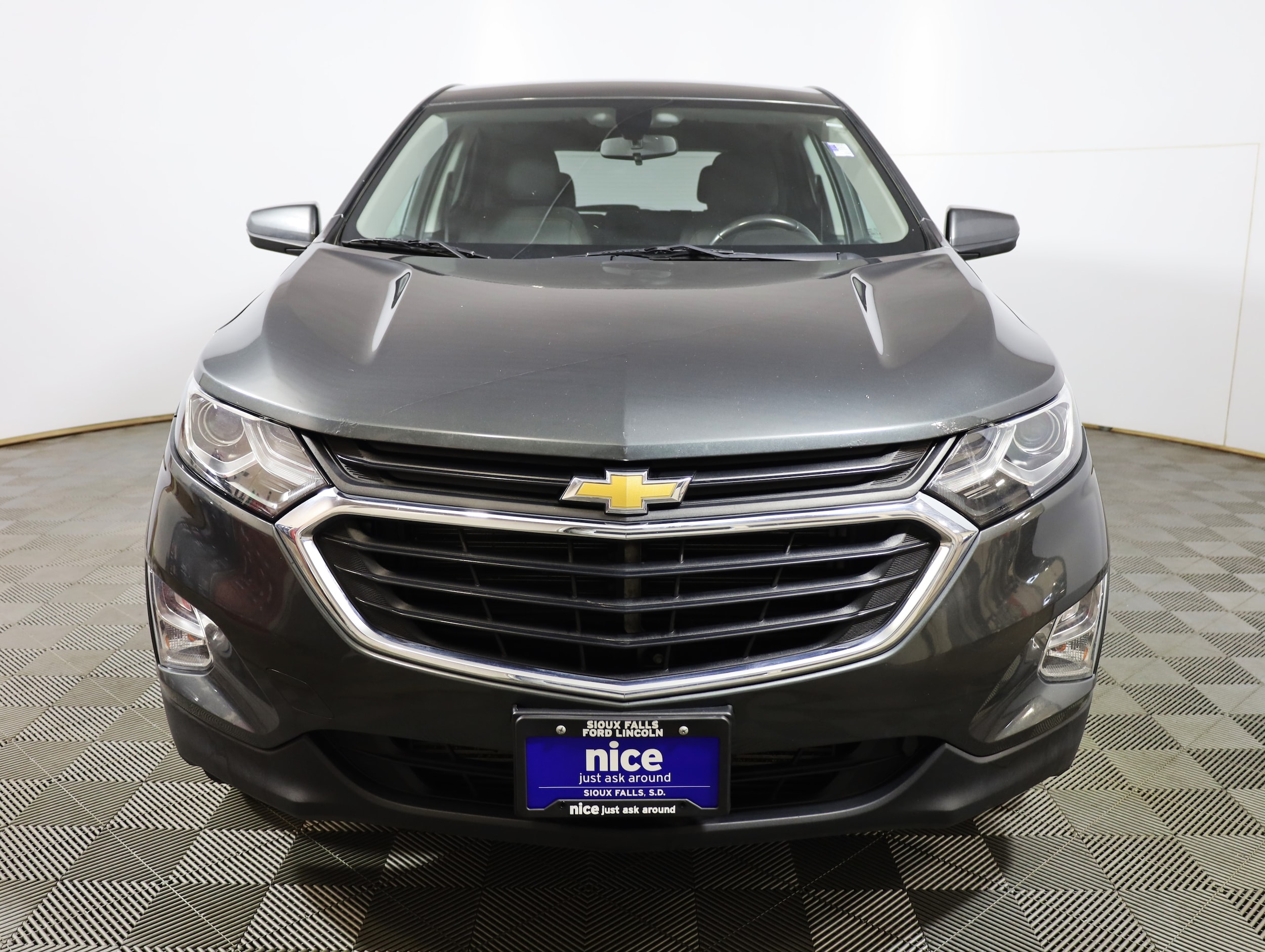 Used 2019 Chevrolet Equinox LT with VIN 3GNAXUEV7KS582693 for sale in Sioux Falls, SD