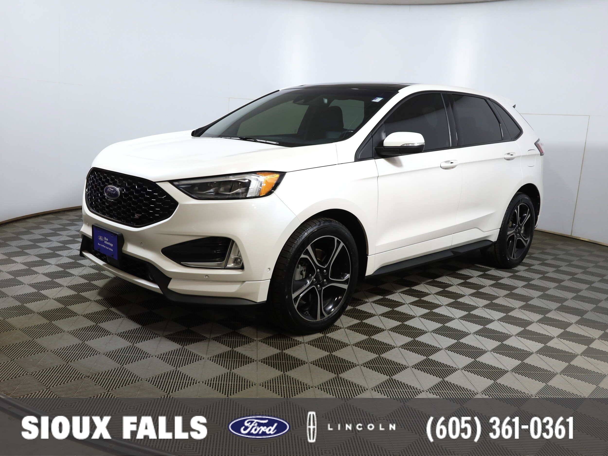 2019 Ford Edge ST