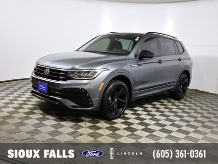 2023 Volkswagen Tiguan 2.0T SE R-Line Black SUV