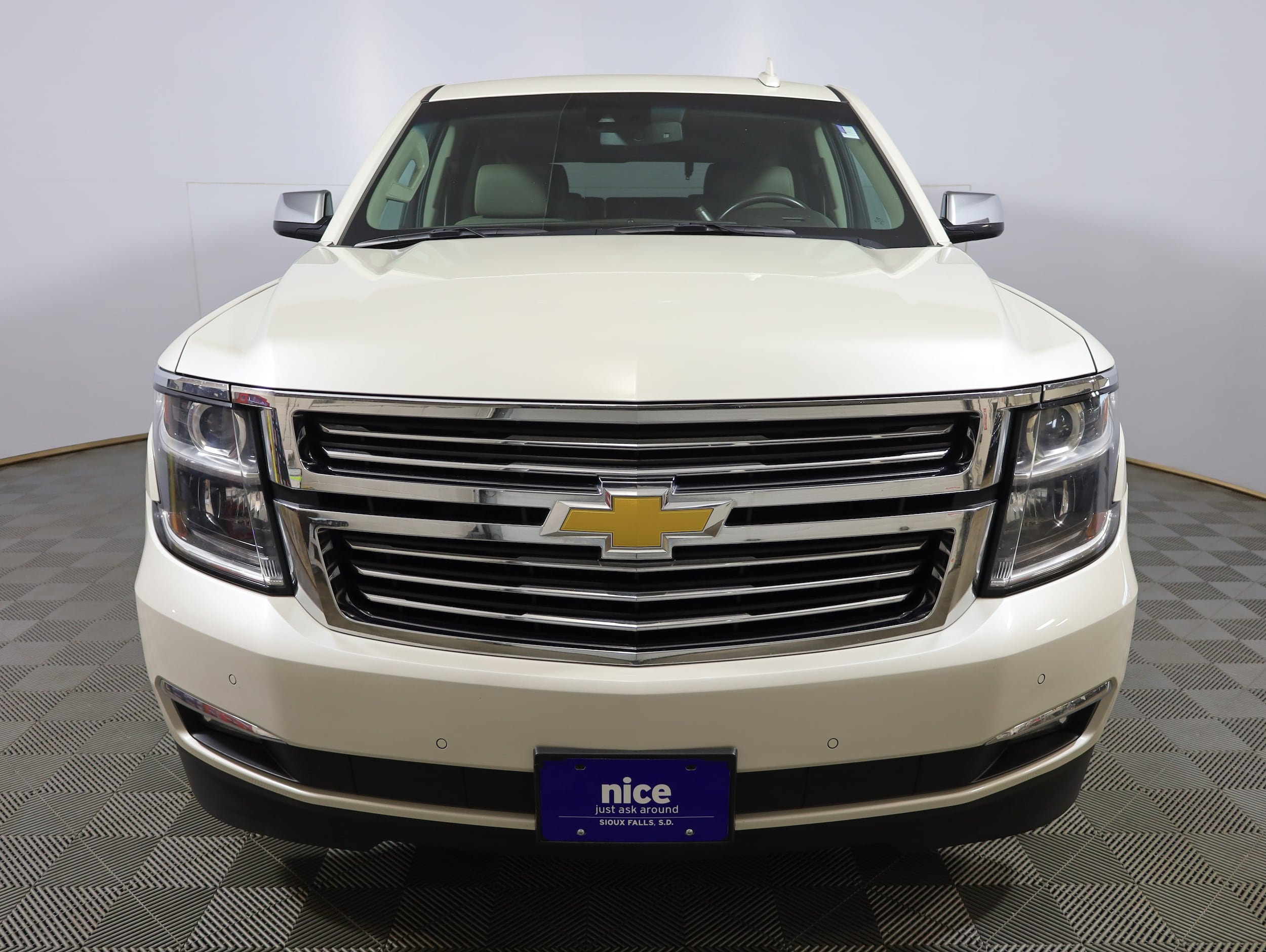 Used 2015 Chevrolet Tahoe LTZ with VIN 1GNSKCKC6FR514765 for sale in Sioux Falls, SD