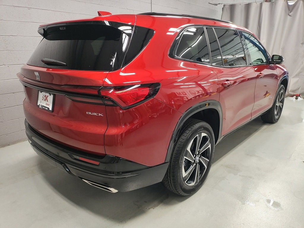 2026 Buick Enclave Sport Touring photo 2