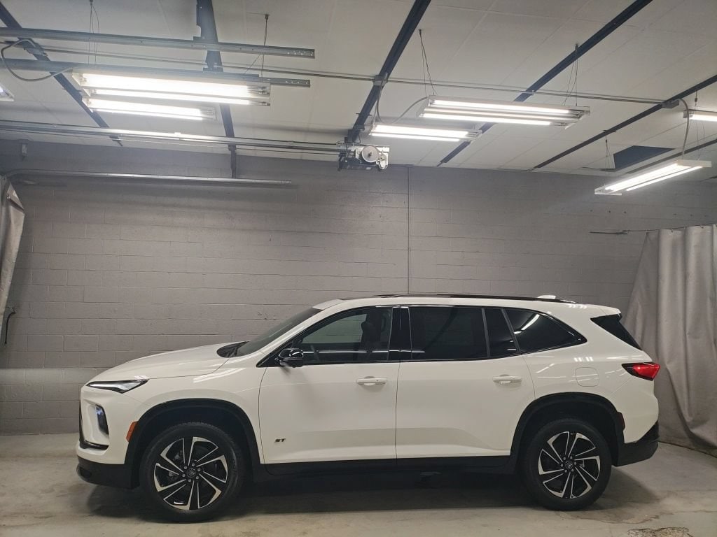 2026 Buick Enclave Sport Touring - Photo 17
