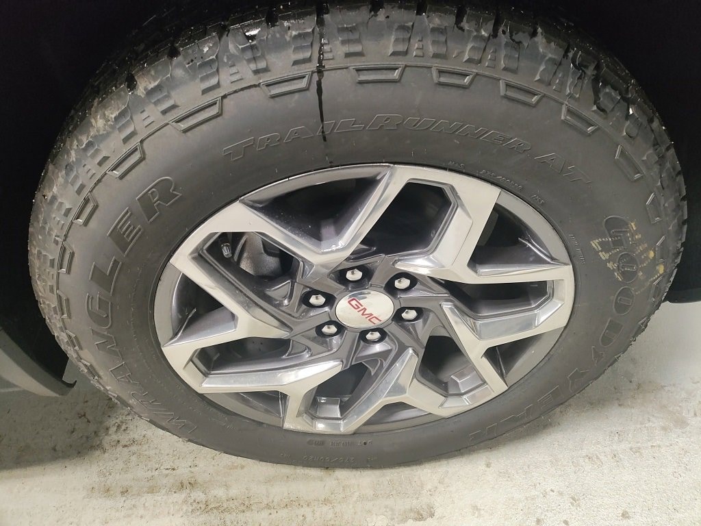 New 2026 GMC Sierra 1500 SLT Truck