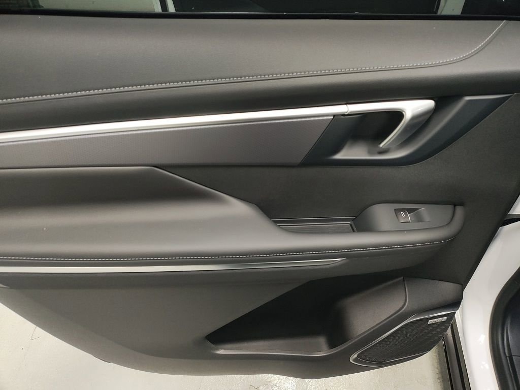 2026 Buick Enclave Sport Touring - Photo 28