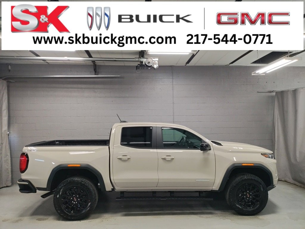 2026 GMC Canyon Elevation's photo