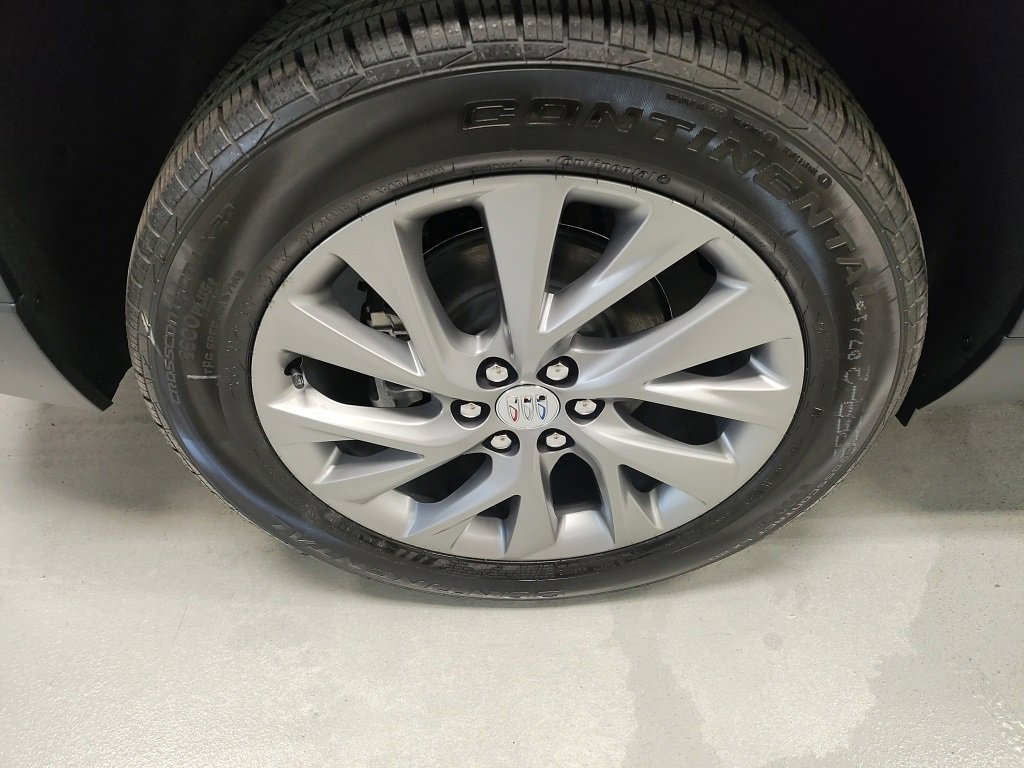 2026 Buick Enclave Preferred photo 3