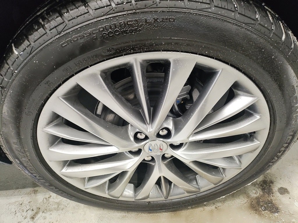 New 2026 Buick Enclave Avenir SUV