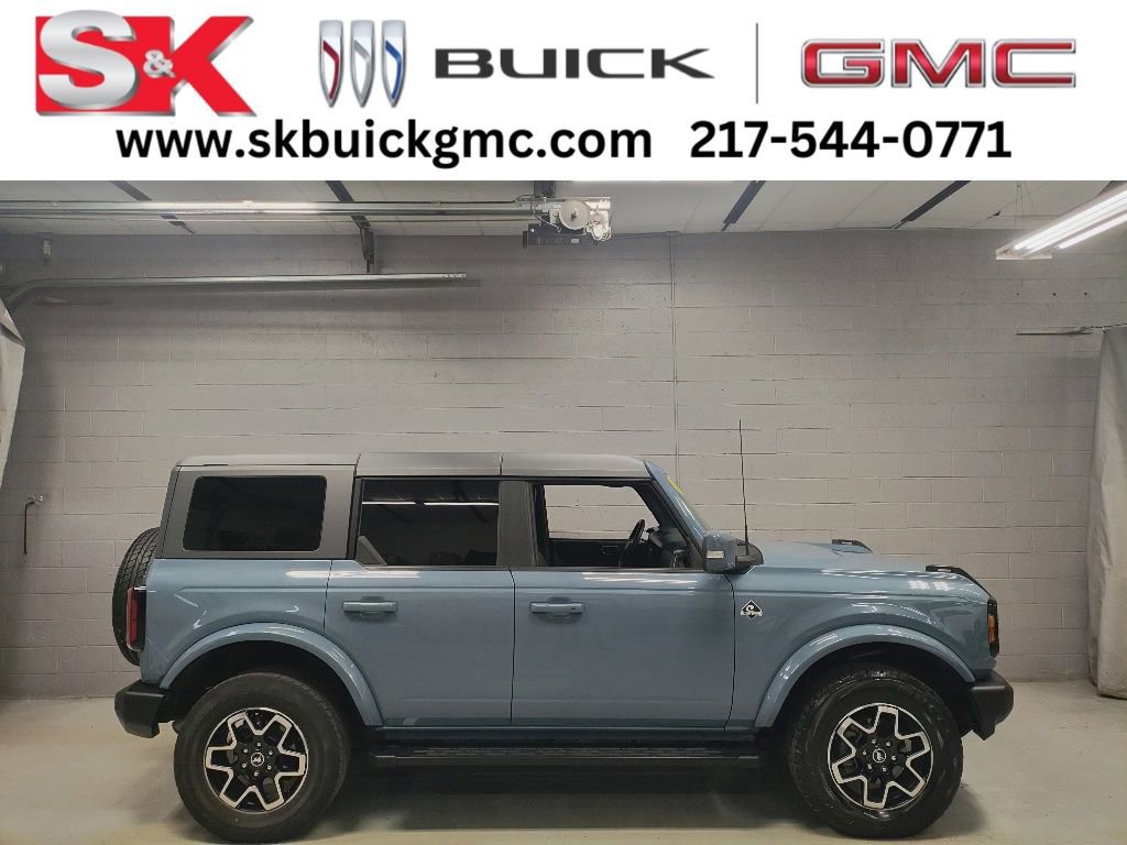 2023 Ford Bronco Outer Banks 4x4's photo