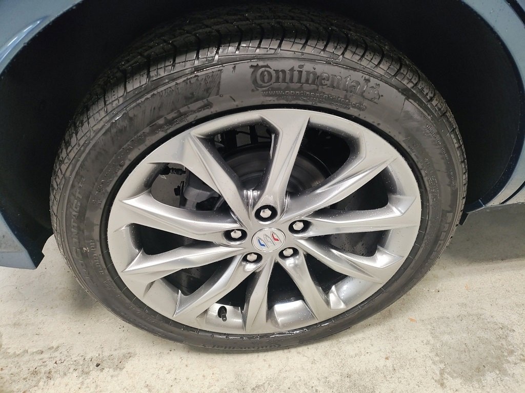 New 2026 Buick Encore GX Avenir SUV