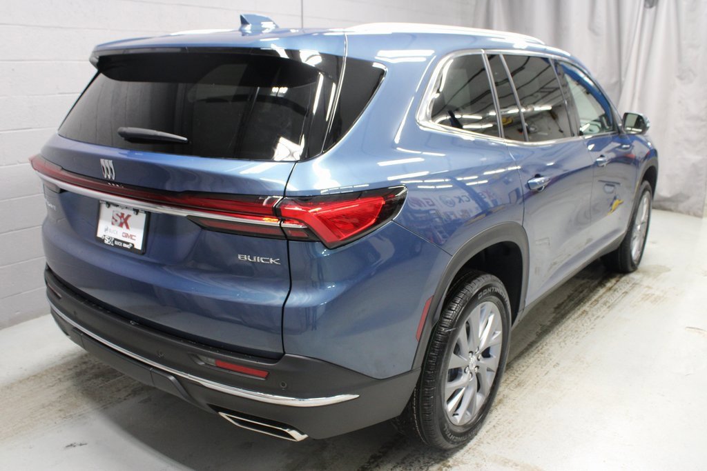 2025 Buick Enclave Preferred photo 2