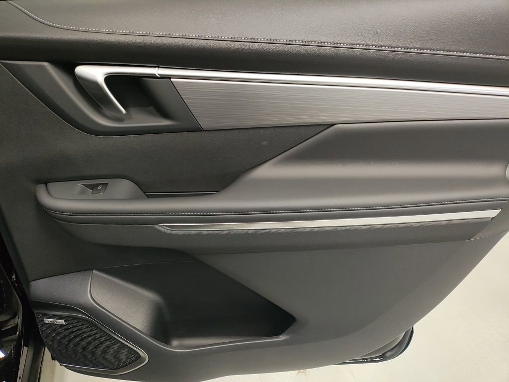 2026 Buick Enclave Preferred - Photo 17