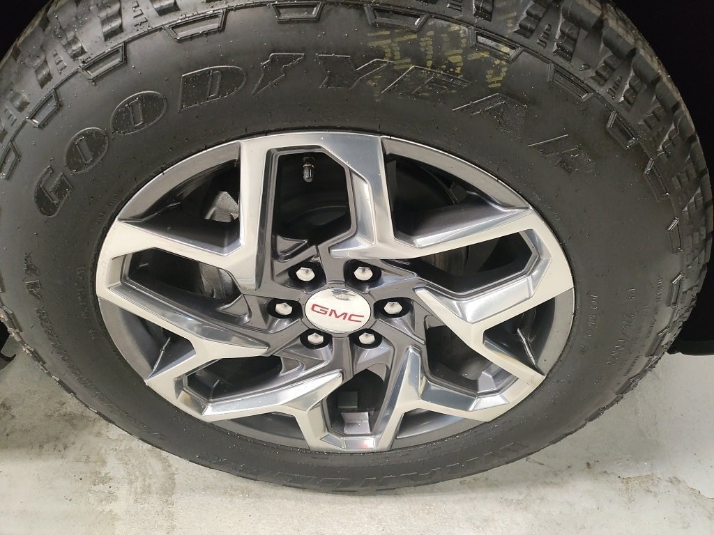 New 2026 GMC Sierra 1500 SLT Truck