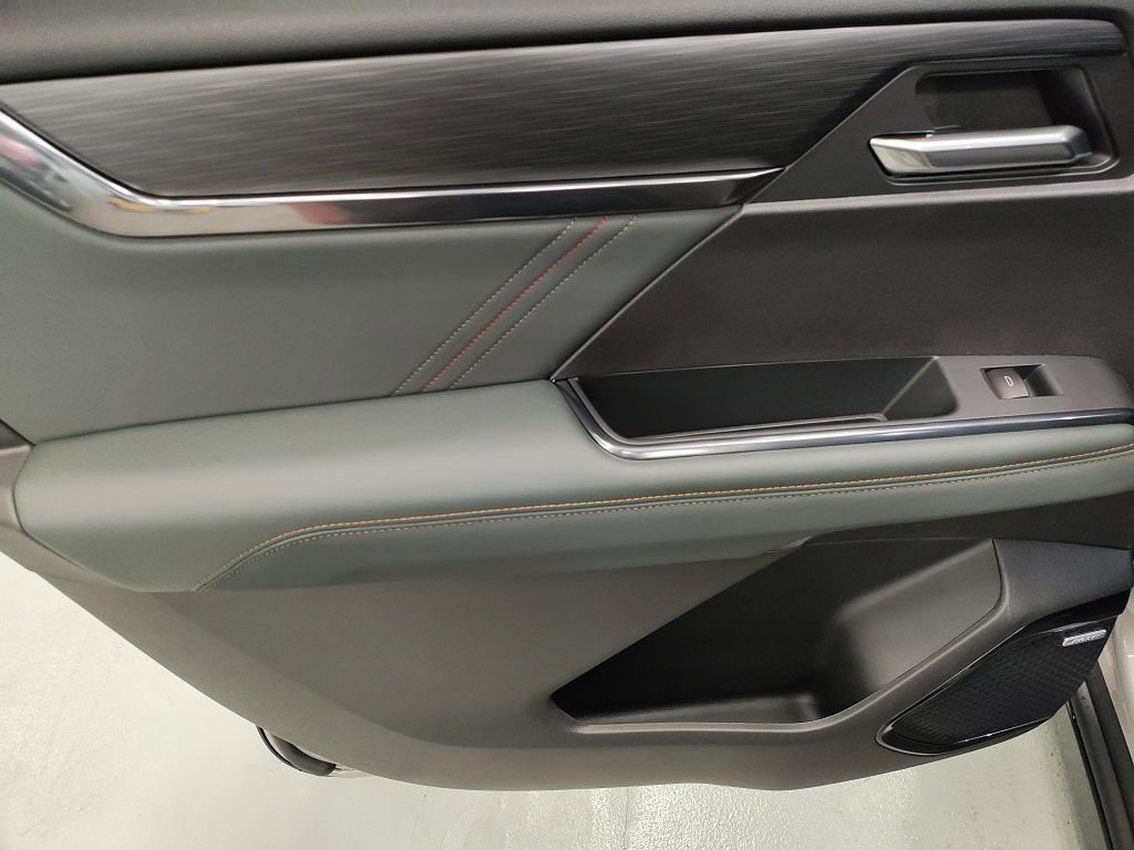 2026 GMC Acadia AT4 - Photo 30