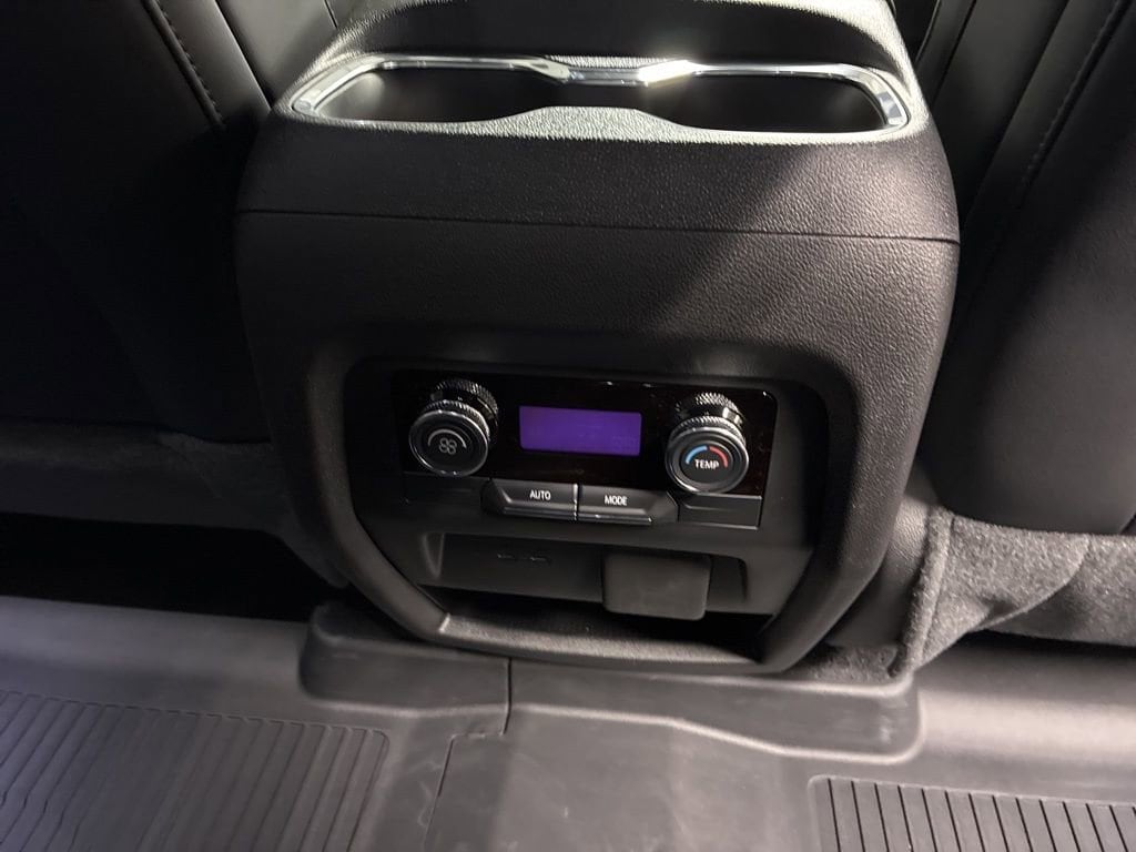 2026 Buick Enclave Sport Touring - Photo 14