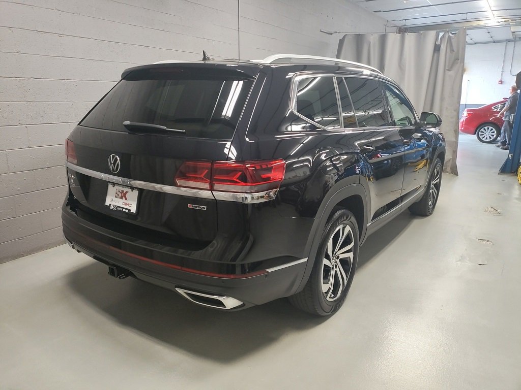 2021 Volkswagen Atlas V6 SEL Premium photo 2