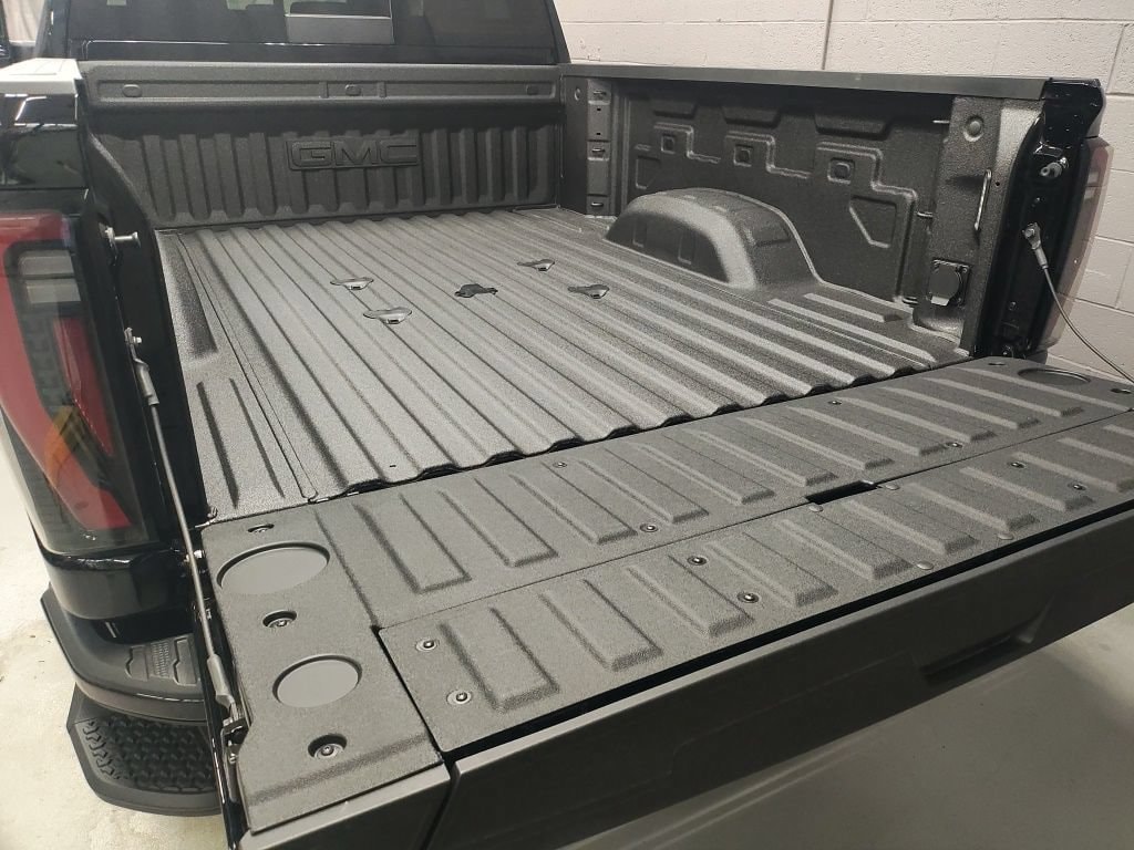 2026 GMC Sierra 2500HD AT4 - Photo 20