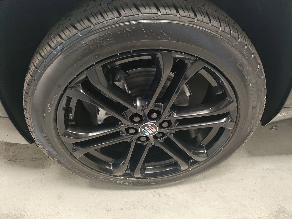 2026 Buick Enclave Sport Touring - Photo 19